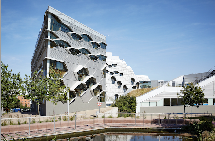 La Universidad de Coventry prepara crear el edificio digital del futuro con Schneider Electric y Planon