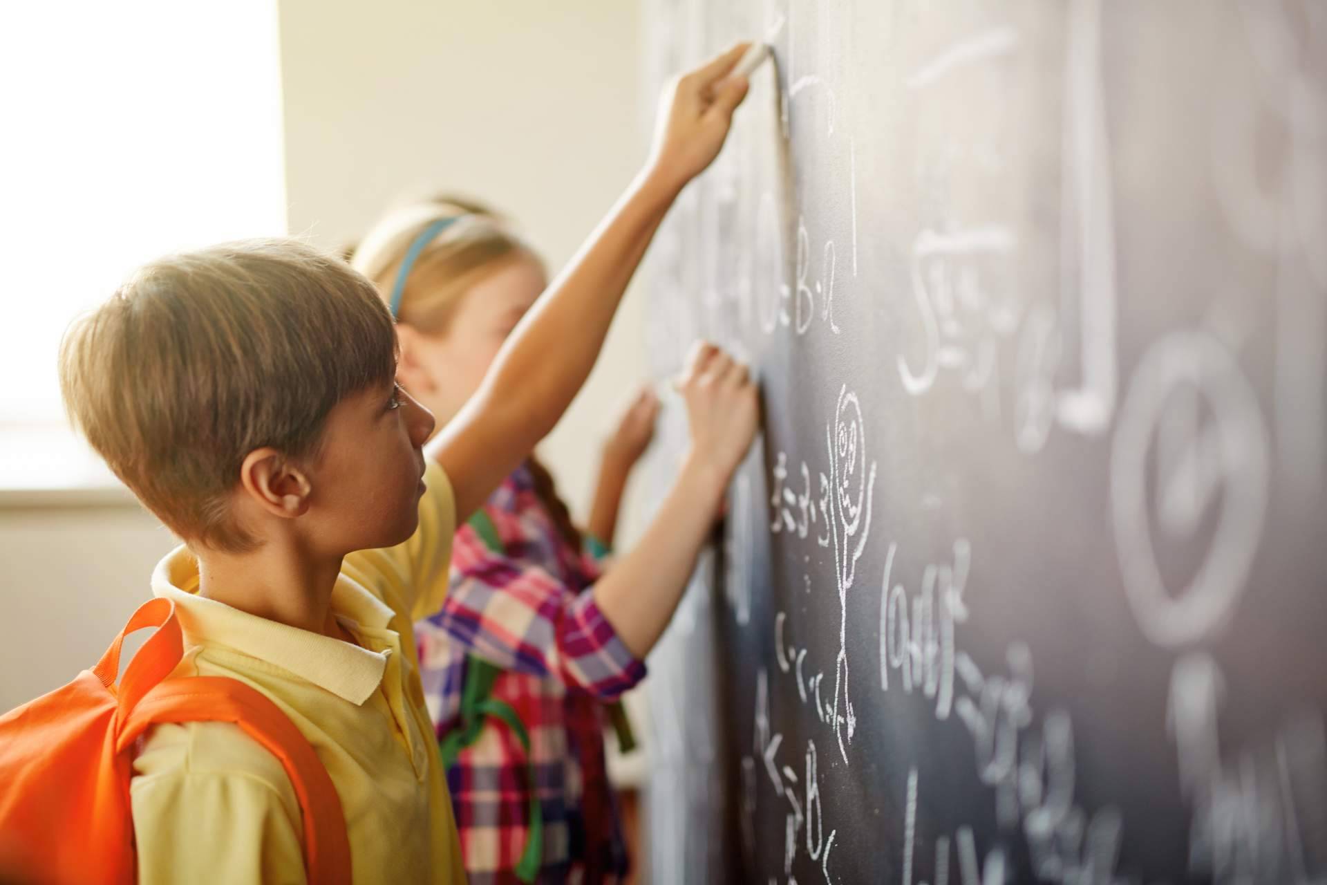 Dotar a los educadores de herramientas que garanticen el buen desarrollo de los niños es la finalidad del I Congreso Internacional Educar desde el Alma realizado por Jaisa Educativos