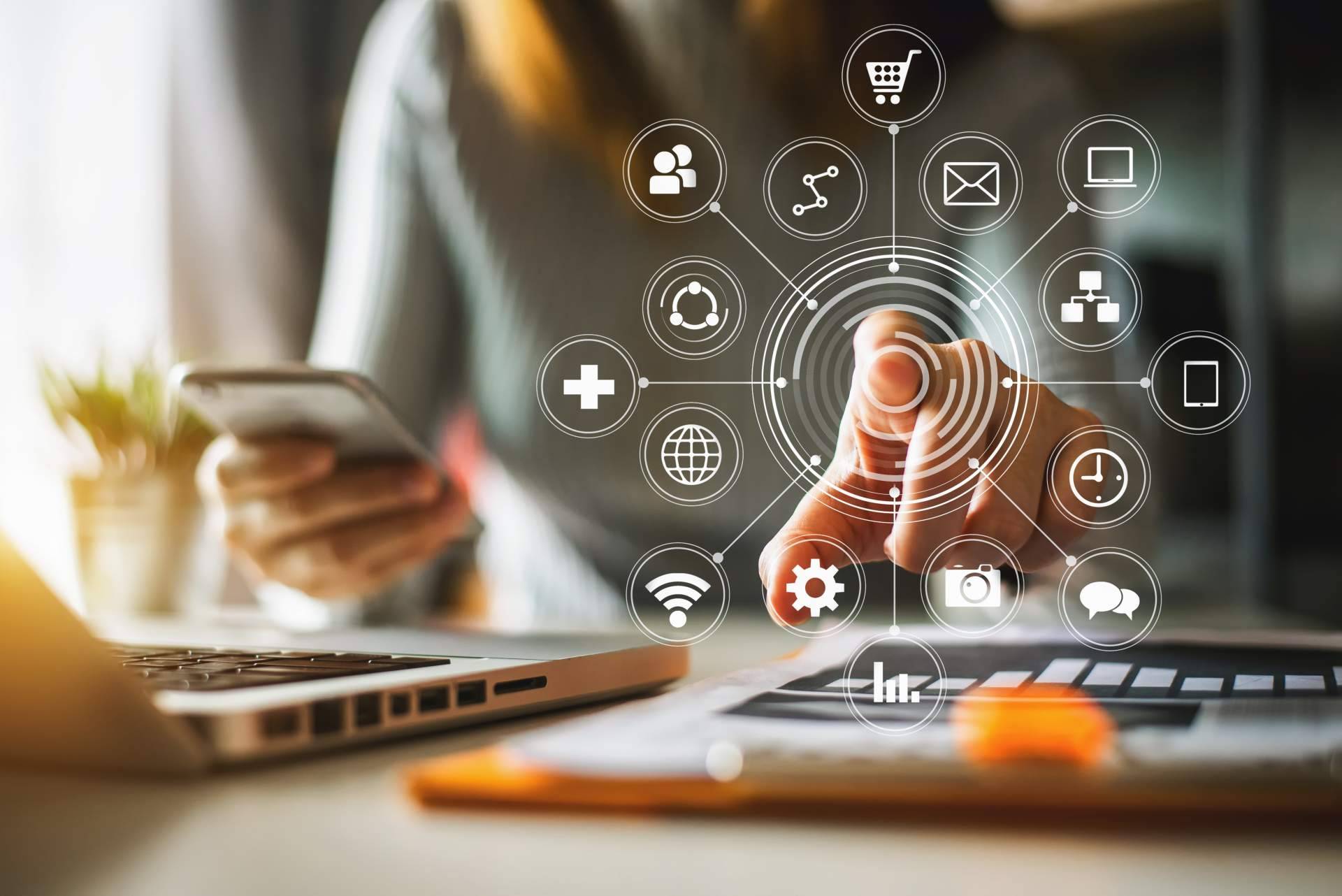 Digitalizar el negocio con la agencia de marketing Digital Impacts