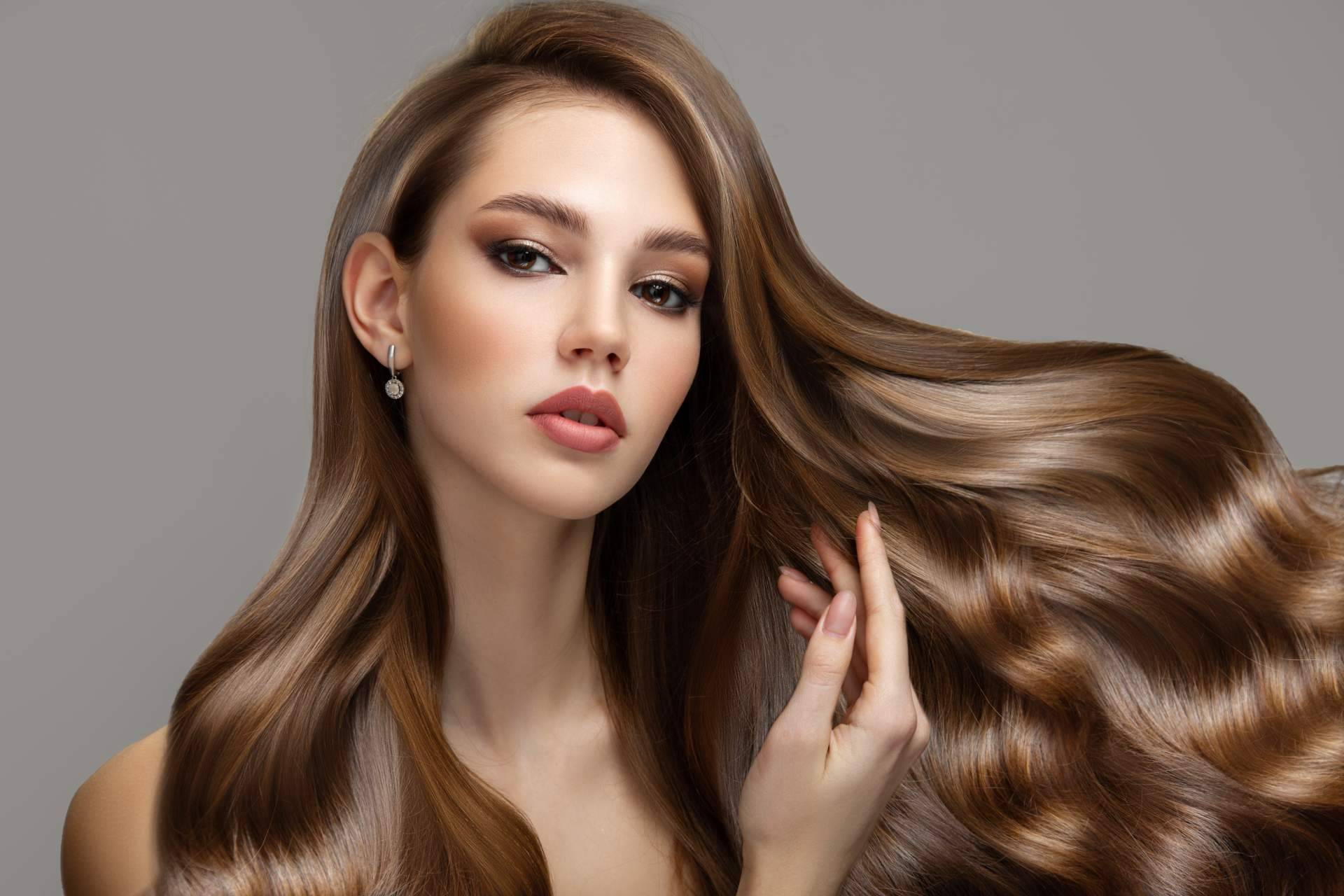 CharoConector Healthy Style ofrece tratamientos para el pelo quebradizo y encrespado