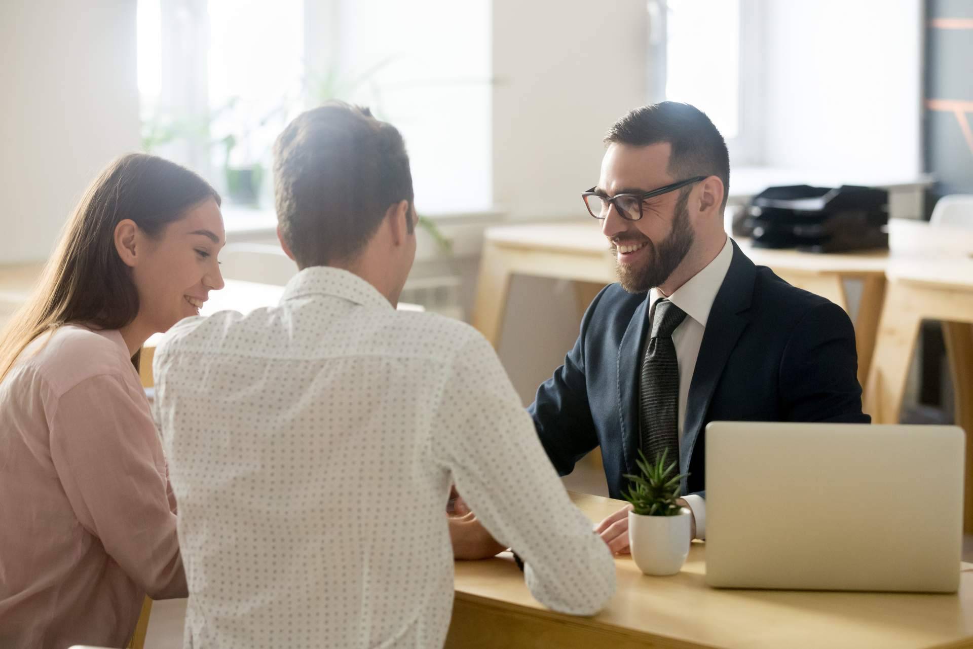 Iniciar un concurso de acreedores con la asesoría del equipo de abogados y economistas de RR31416