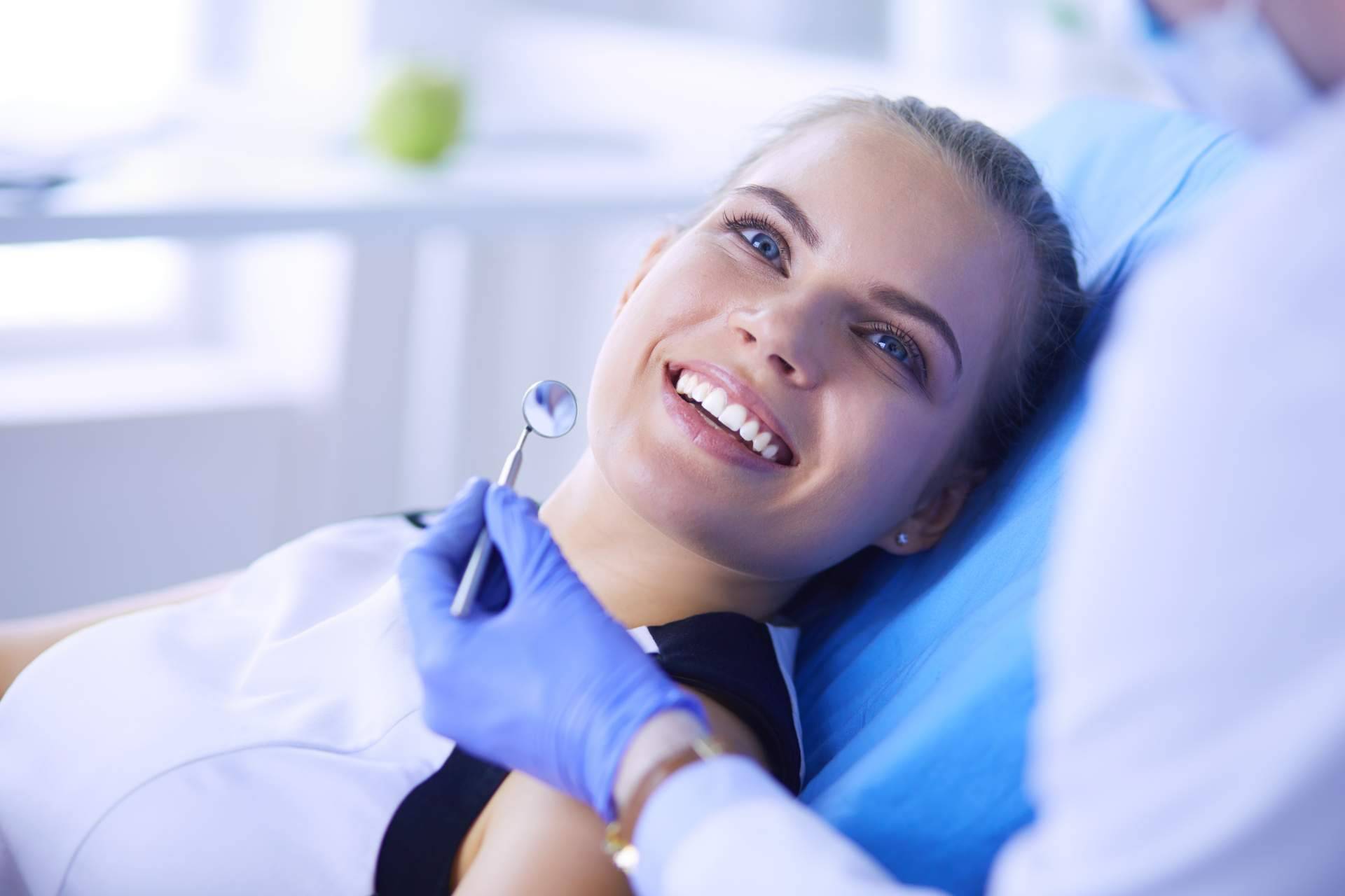 Experiencia, calidad y buenos precios en la clínica dental en Getafe de Artydents