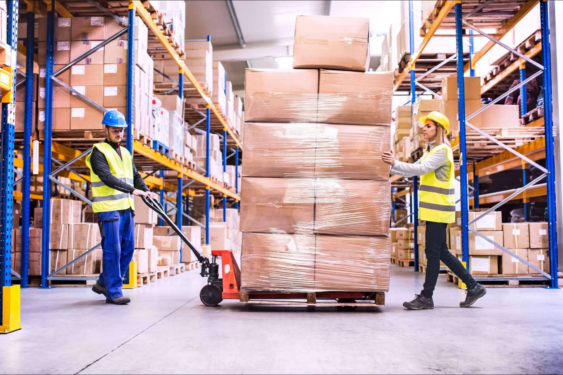 Servicio de almacenamiento y paquetería, factores imprescindibles para el correcto desarrollo de una empresa