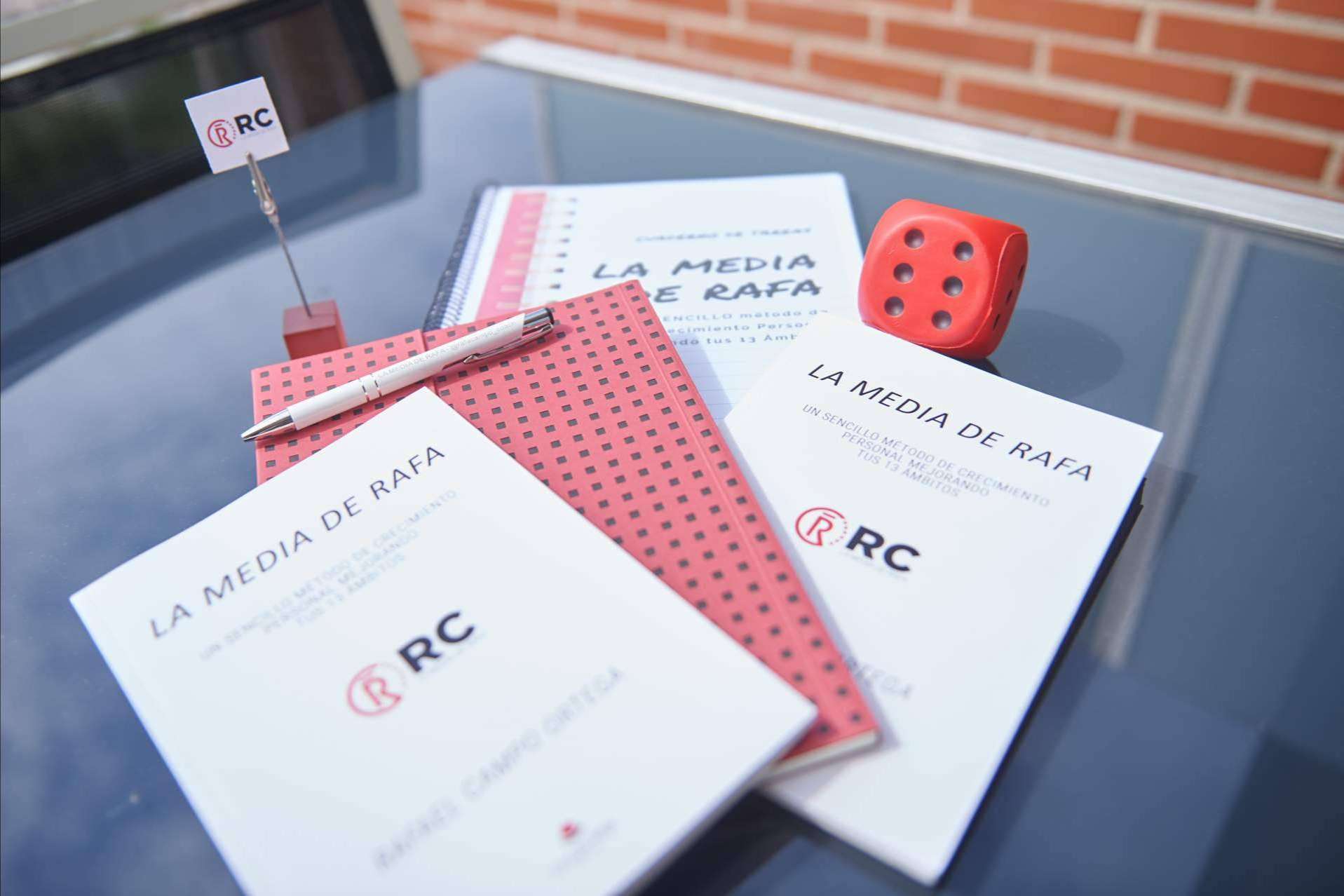 Mejorar la vida cotidiana gracias a La Media de Rafa, el libro y cuaderno de tareas de Rafa Campo