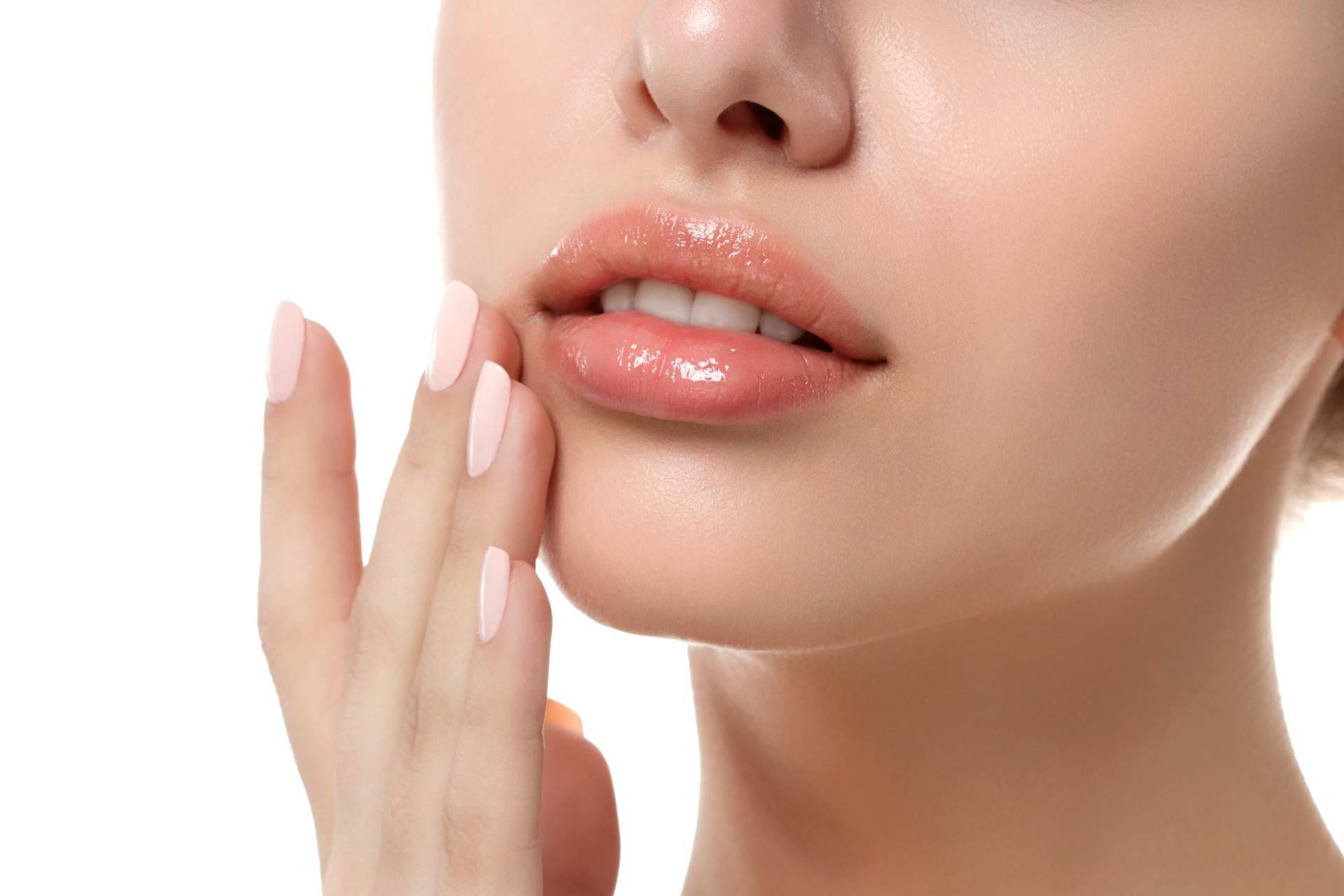 El aumento de labios realizado de Clínicas Be