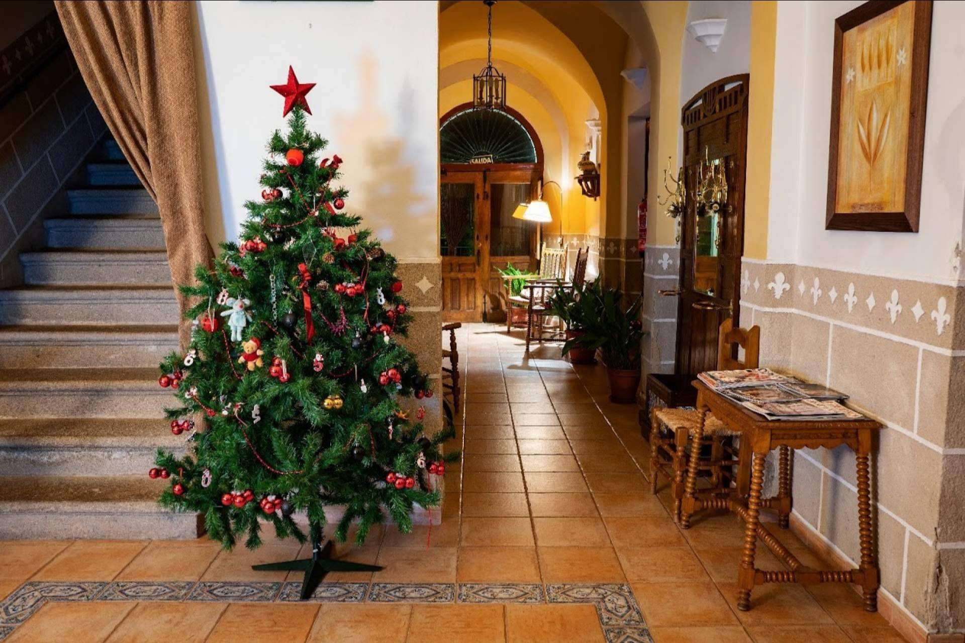 Alojamiento para grupos pequeños en el hotel rural La Casa de Pasarón, situada en la comarca de la Vera, Cáceres. Especial Navidad