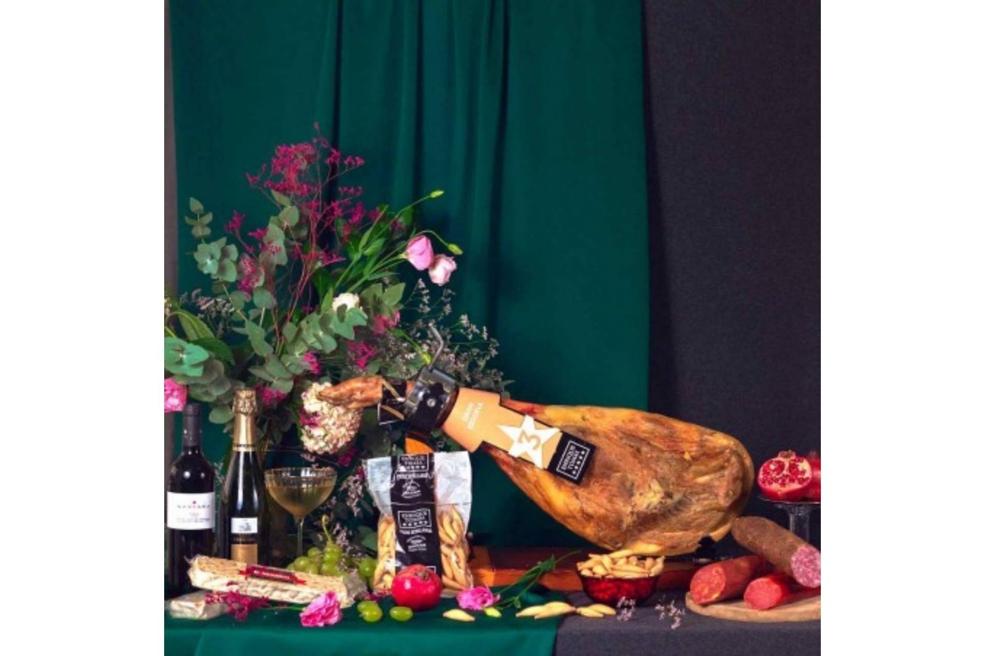 Comprar jamón para Navidad en Enrique Tomás