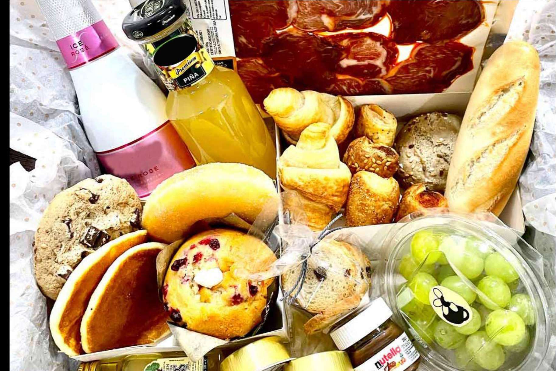 Buen gusto y originalidad en los desayunos a domicilio de la empresa Las Flores No Se Comen