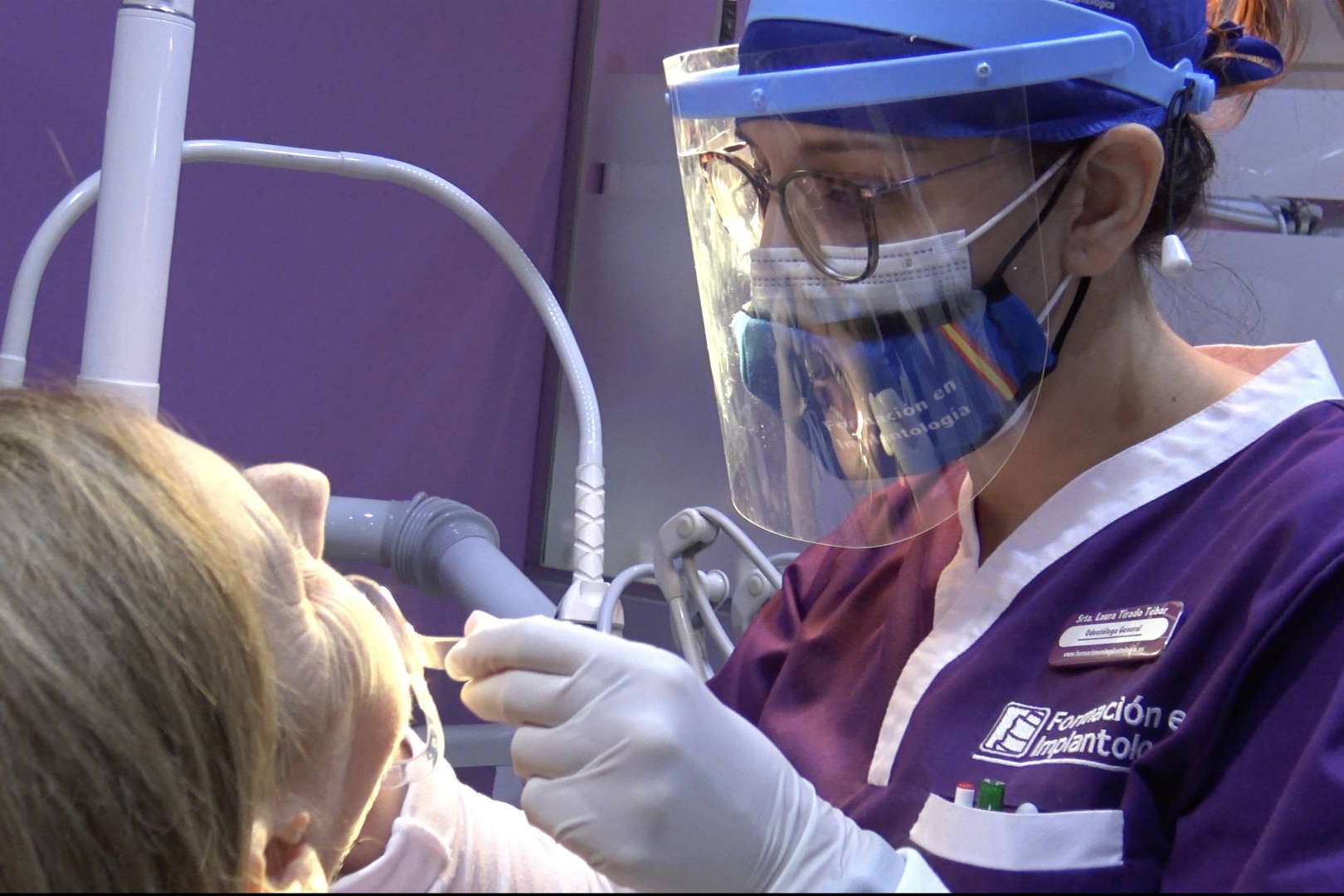 Sedación consciente en la clínica dental Formación en Implantología para pacientes con fobia al dentista