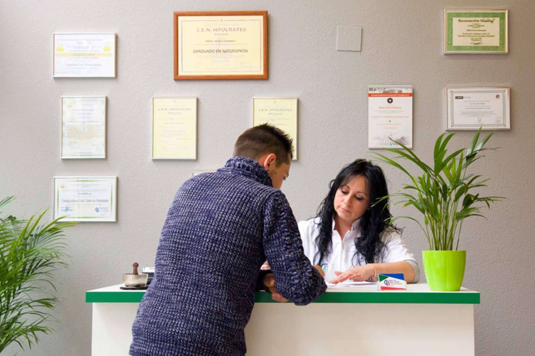 Acudir a una consulta de naturopatía Gijón en Fortalecimiento Vital para recuperar la salud