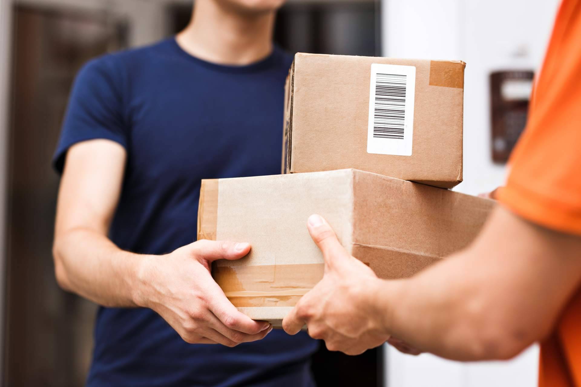El portal de empleo que dispone de todas las ofertas de trabajo de repartidor es Jobatus