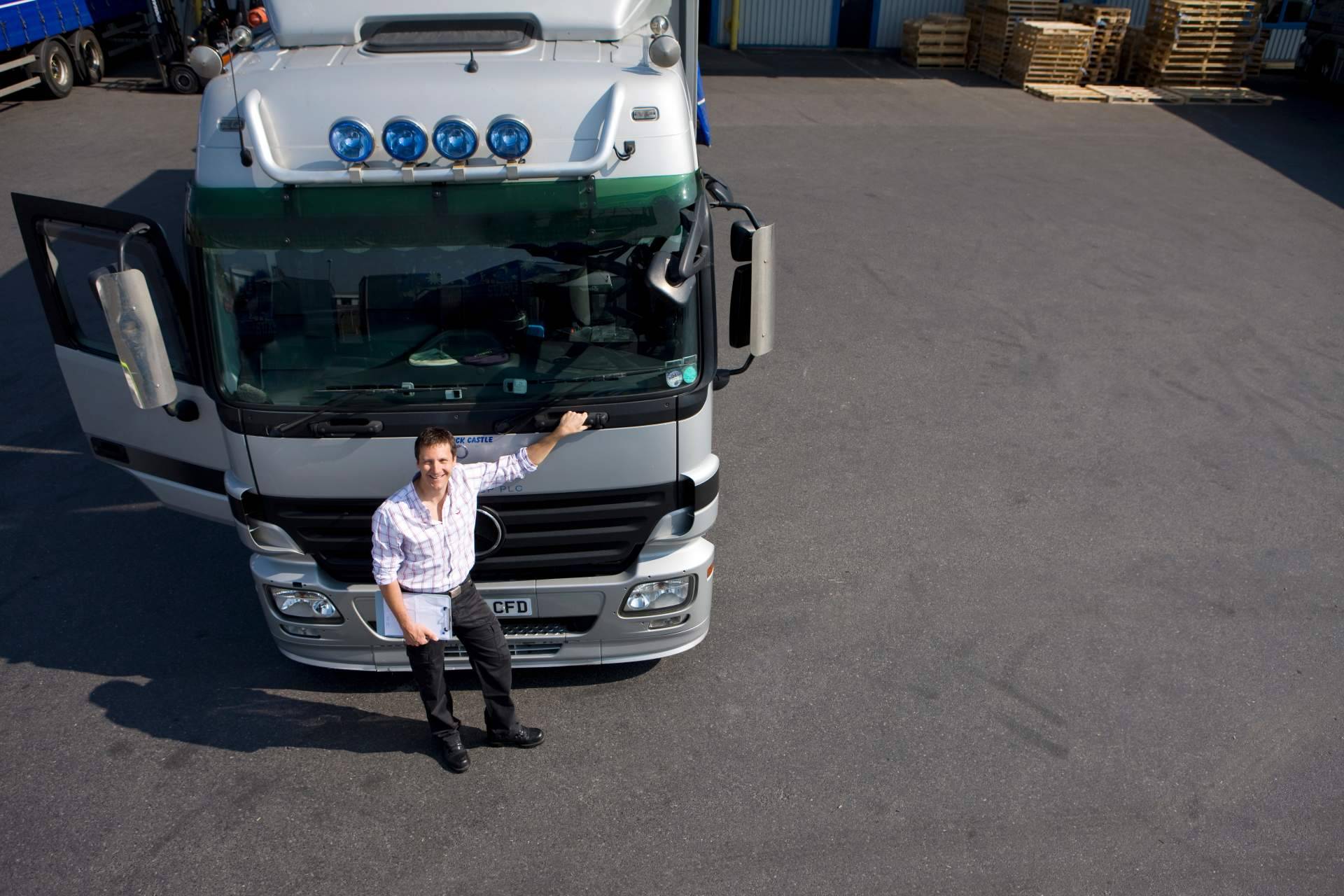 Según AUTOESCUELA 2000, ser conductor de camión es una profesión de futuro