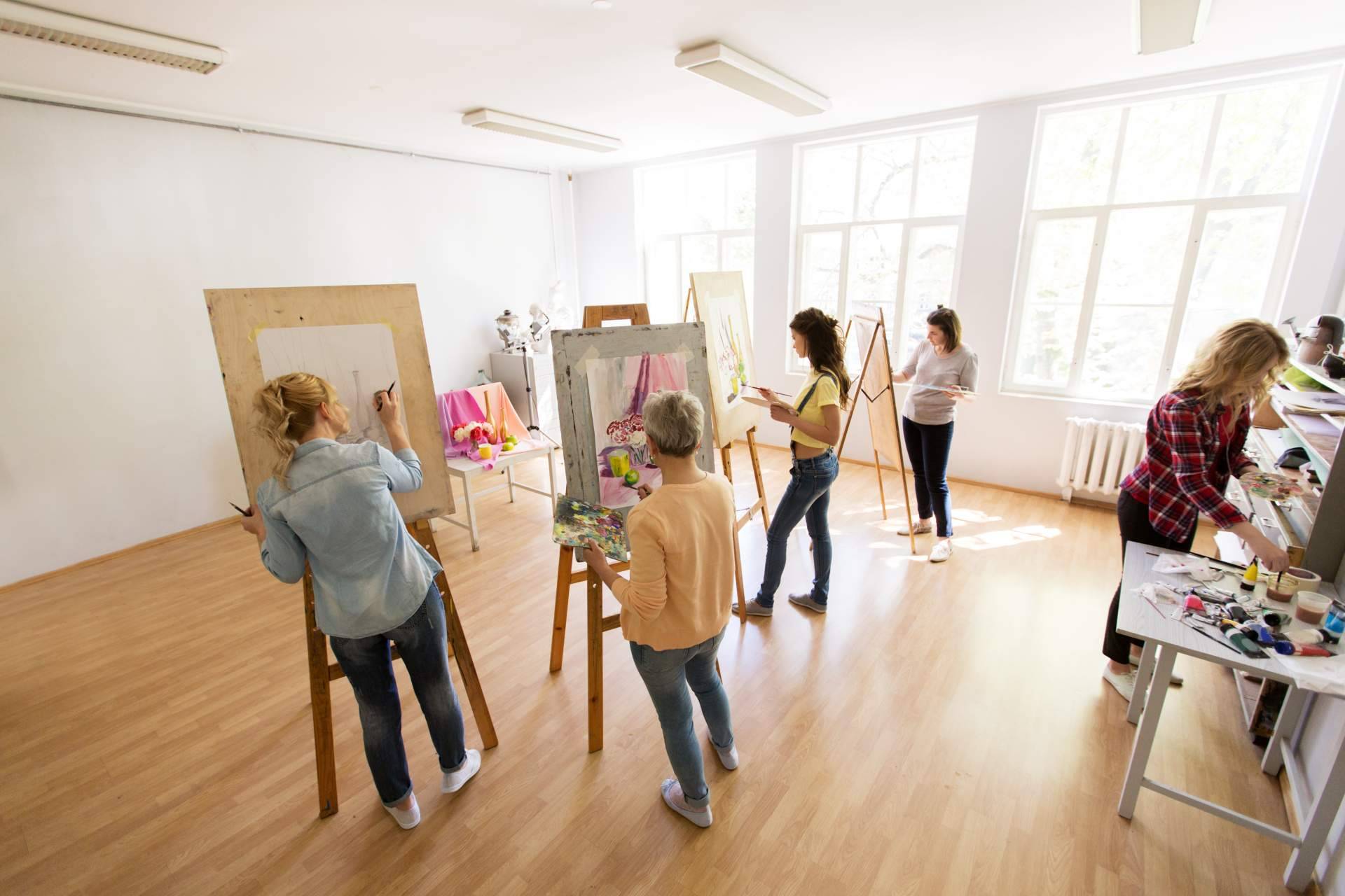 Aprender a dibujar en 8 sesiones con el curso de El Taller de la Salamandra