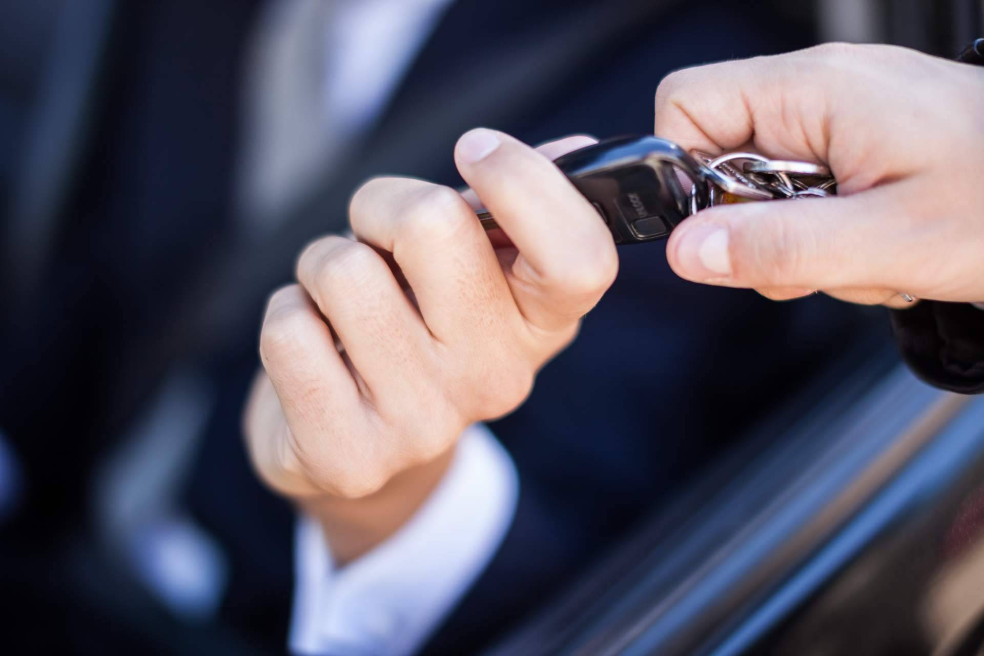 Los servicios de SF Motors de renting a encargo