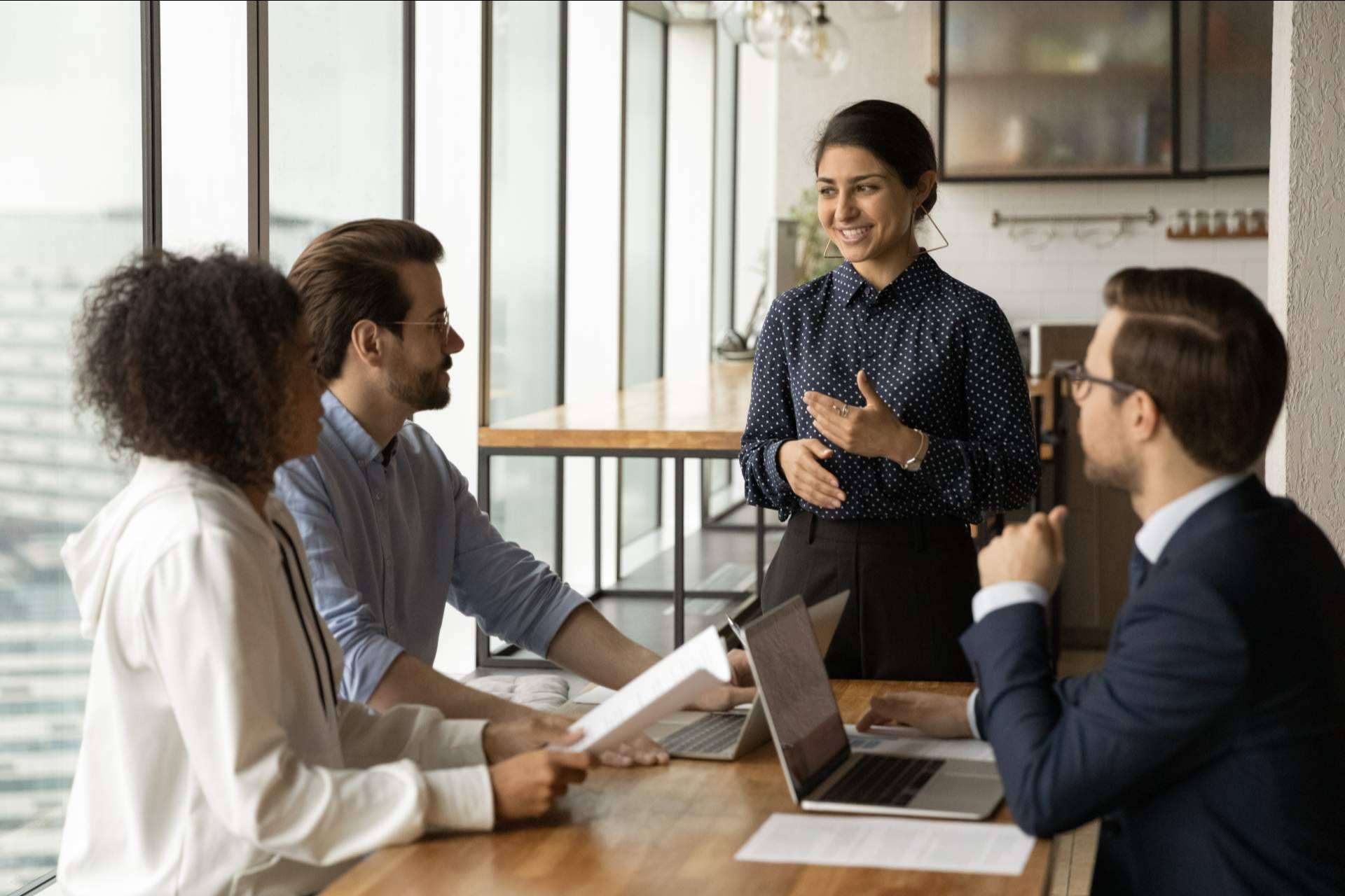 El visado y residencia para emprendedores, un servicio estrella de Migrow