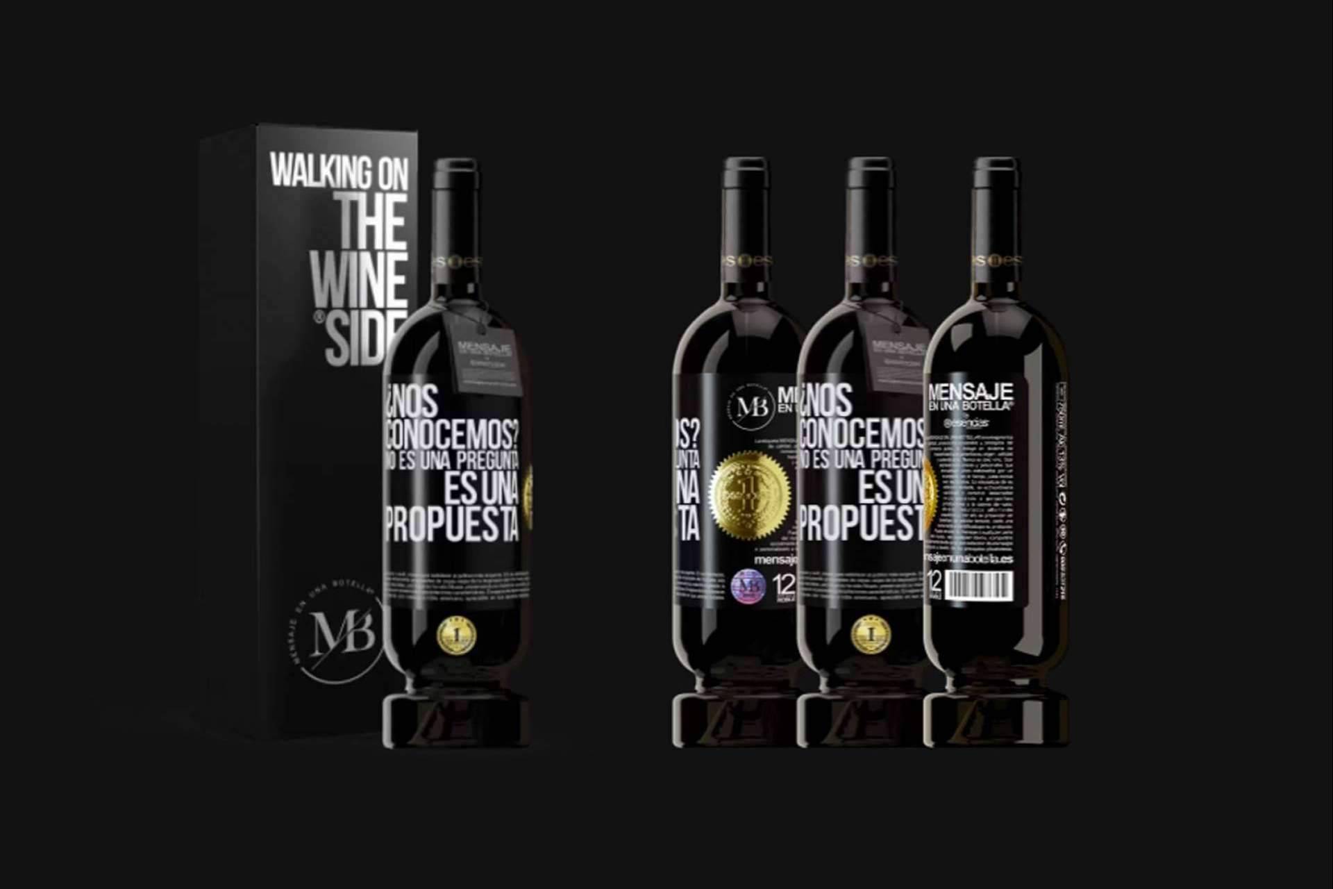 Para sorprender a los invitados en Navidad existe el vino personalizado con mensaje propio