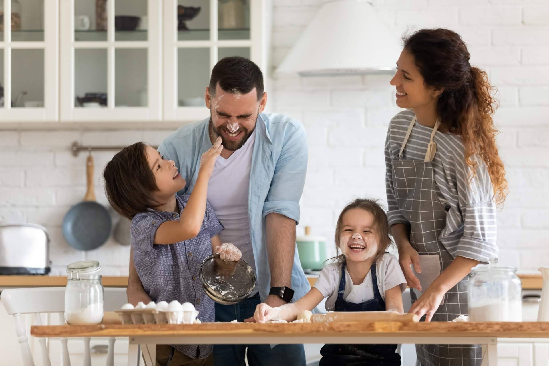¿Cómo ser mejores padres? por Big Little School