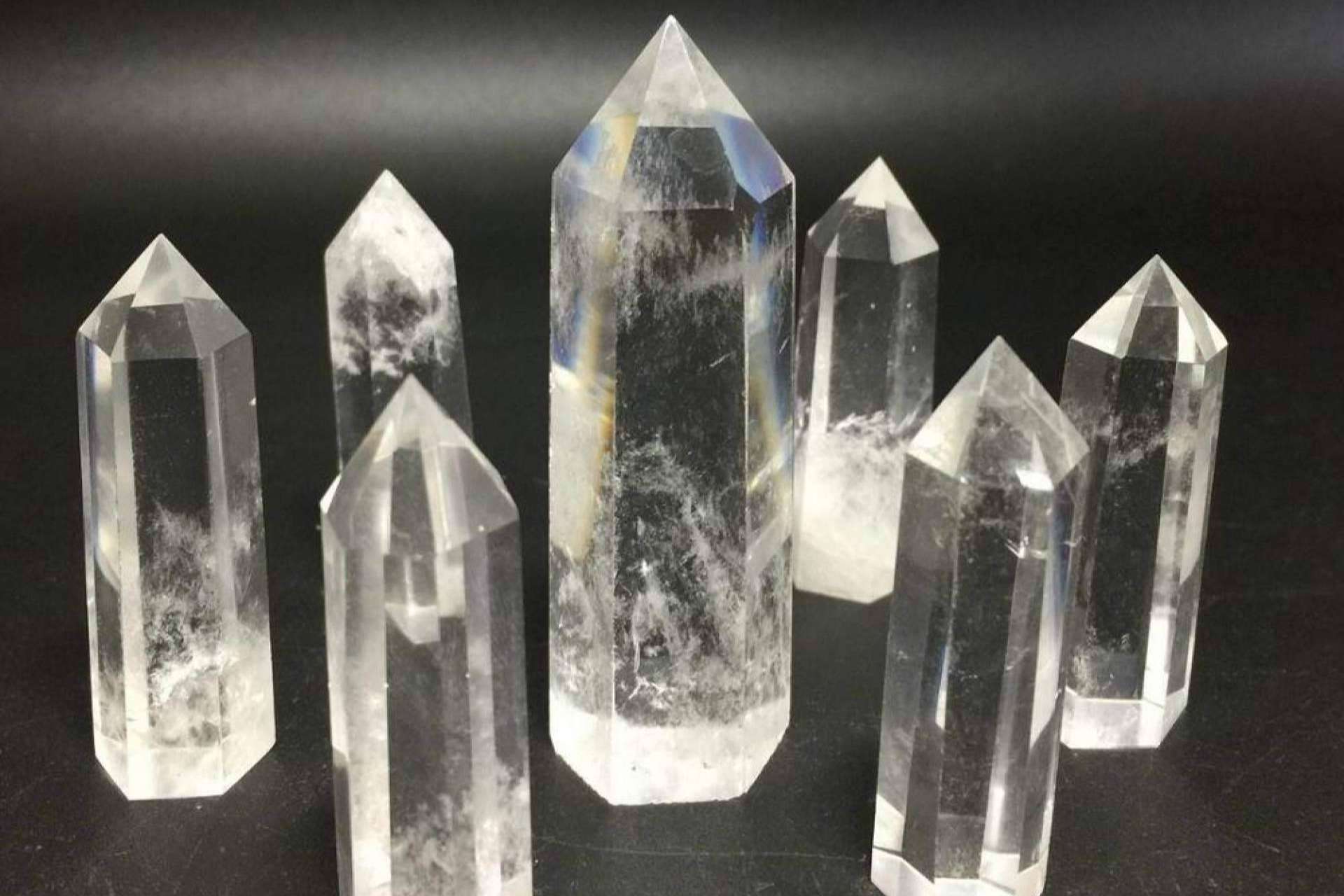 Tierra de Gemas es una tienda online con un extenso catálogo de puntas de cuarzo