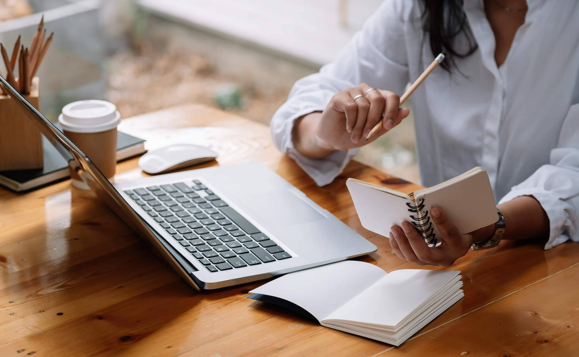 Formación online y a distancia para personal de gestión y servicios de ASANPIS
