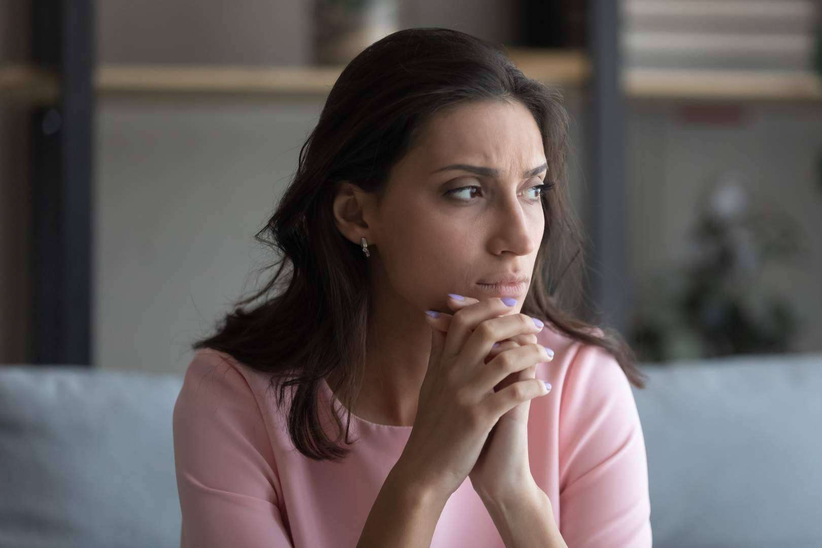 ¿En qué consiste la mente del mono en la cabeza?