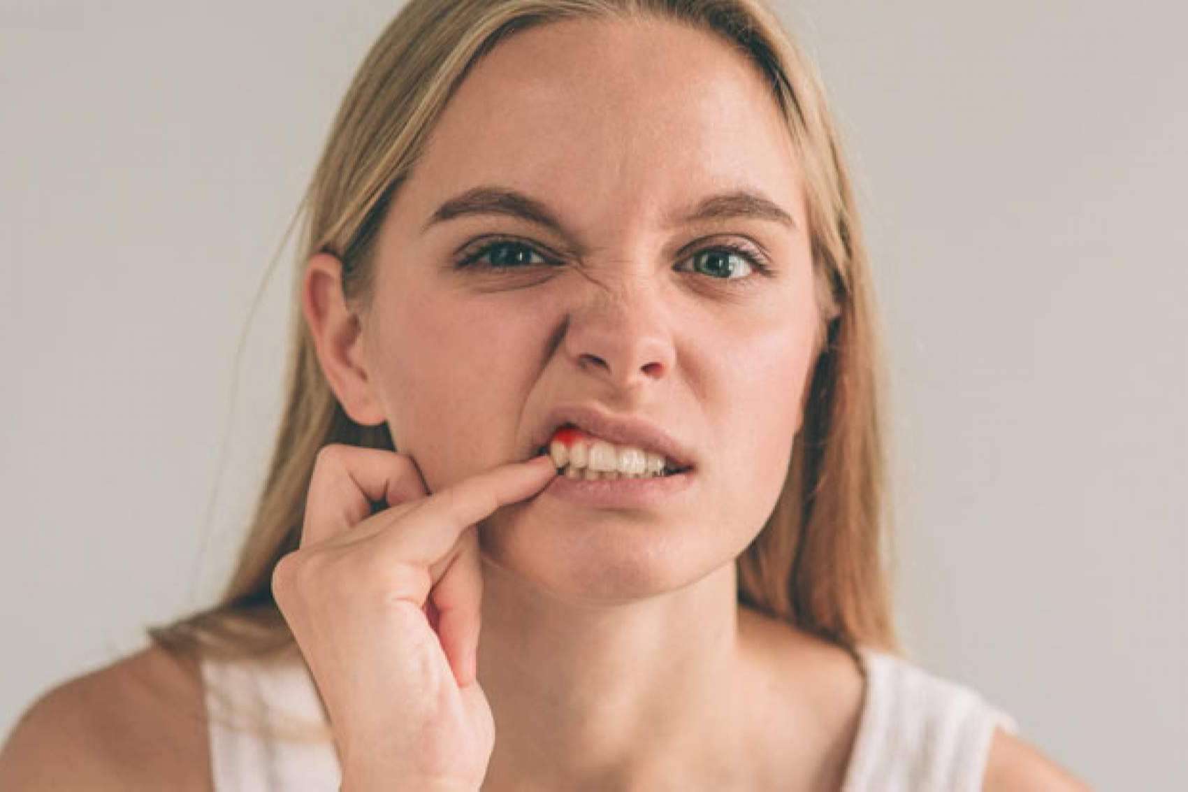 Clínica Sanzmar dispone de un equipo especializado en periodoncia