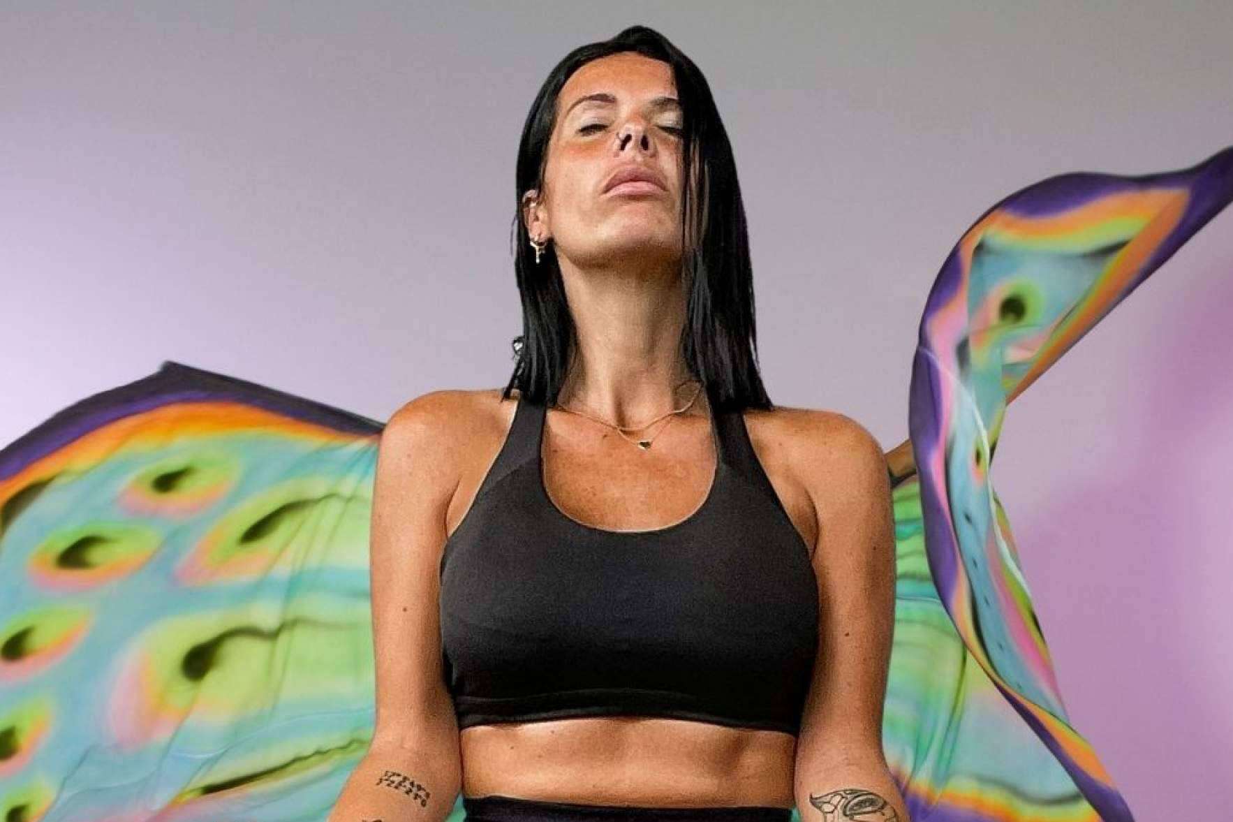 La coach Nessita Arauz enseña cómo ganar autoestima y sanar las heridas emocionales con la nueva formación gratuita