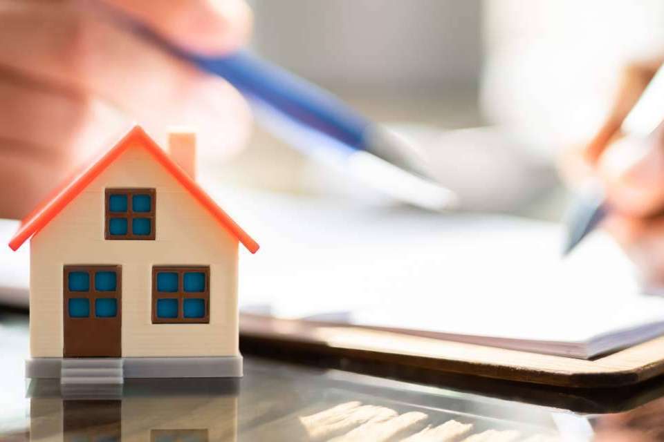 Es posible vender la casa y seguir viviendo en ella sin pagar gastos de comunidad, por Avanza Homes Inmobiliaria