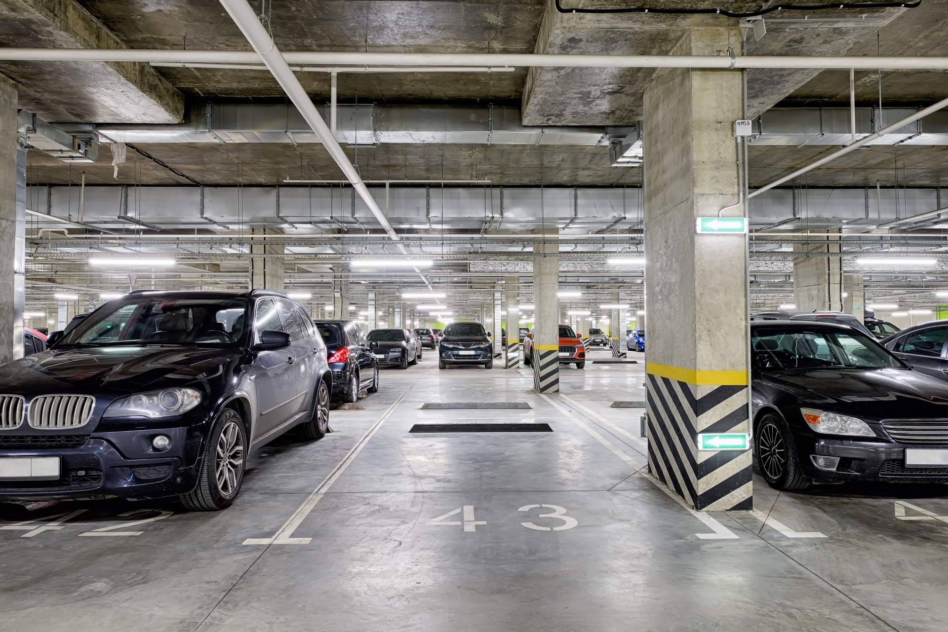 FotoGaraje ofrece la posibilidad de crear anuncios gratuitos para vender o alquilar una plaza de garaje