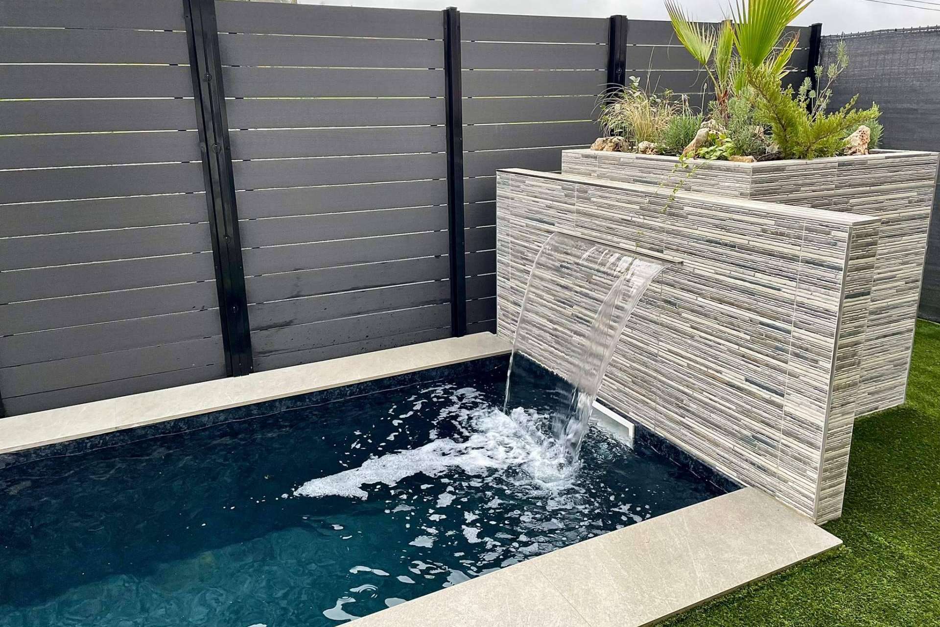 Una piscina sostenible es posible gracias a Esencial Pool
