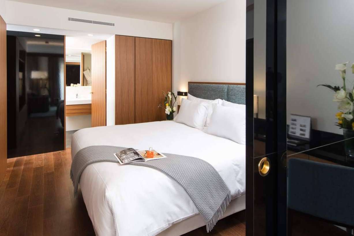 Insolit y su nuevo proyecto de iluminación en el hotel Fraser Suites Geneva, ubicado en Suiza
