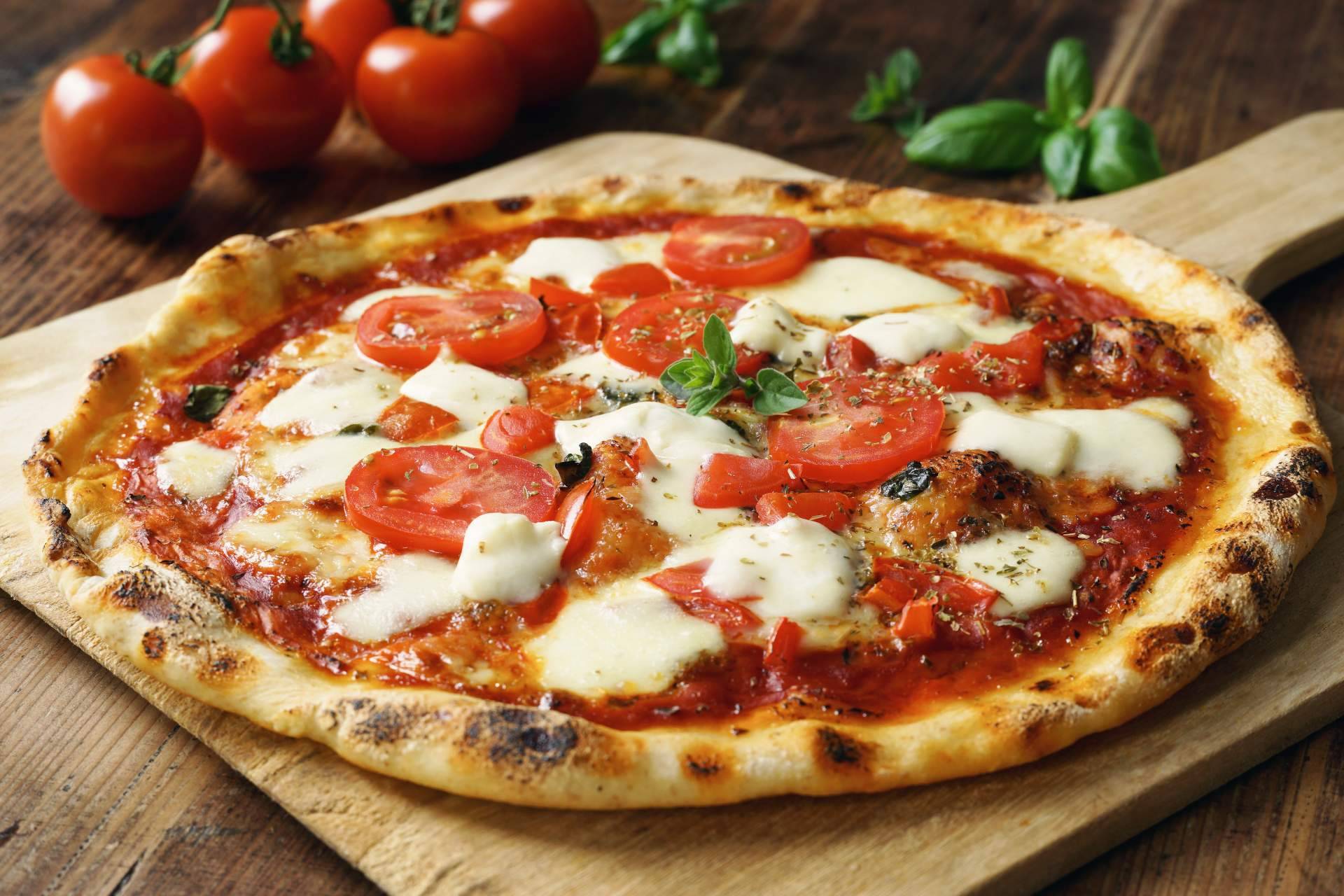¿Dónde encontrar el sabor único del norte al sur de Italia? Mozzarella E Basílico