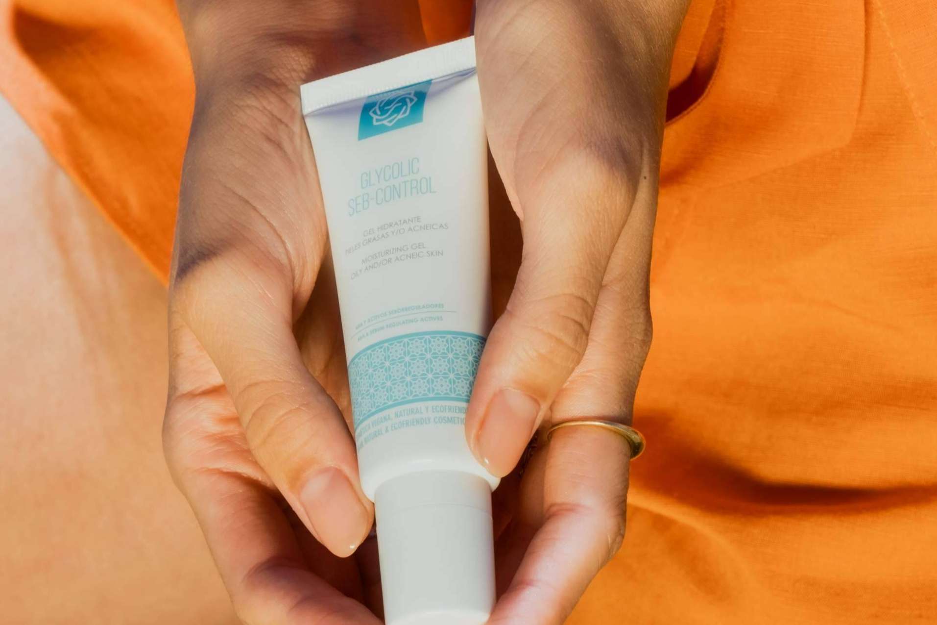 ¿Cómo tratar las pieles grasas?, por Finaderm Cosmetics