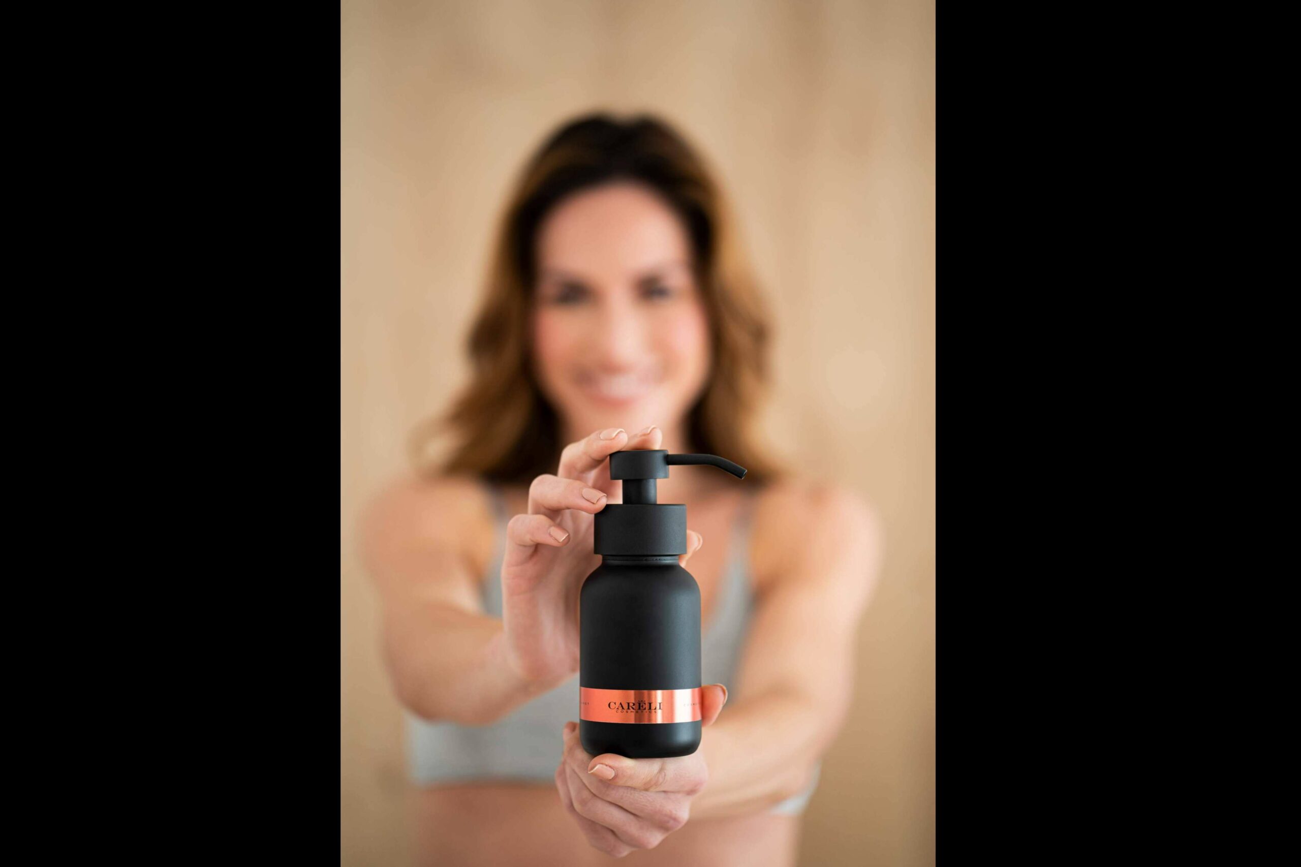 El lanzamiento de la gama CARELI Cosmetics, Cosmetics for the planet