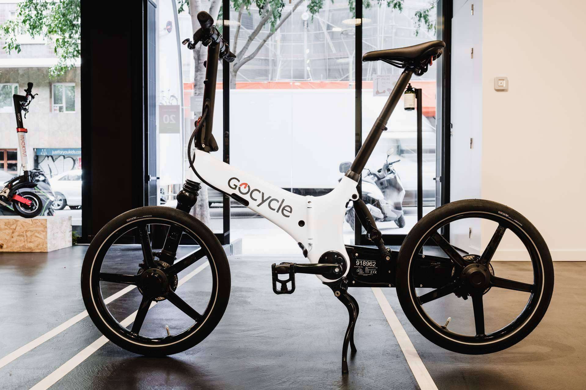 Algunas de las mejores marcas de patinetes eléctricos y bicicletas de la mano de Urbing