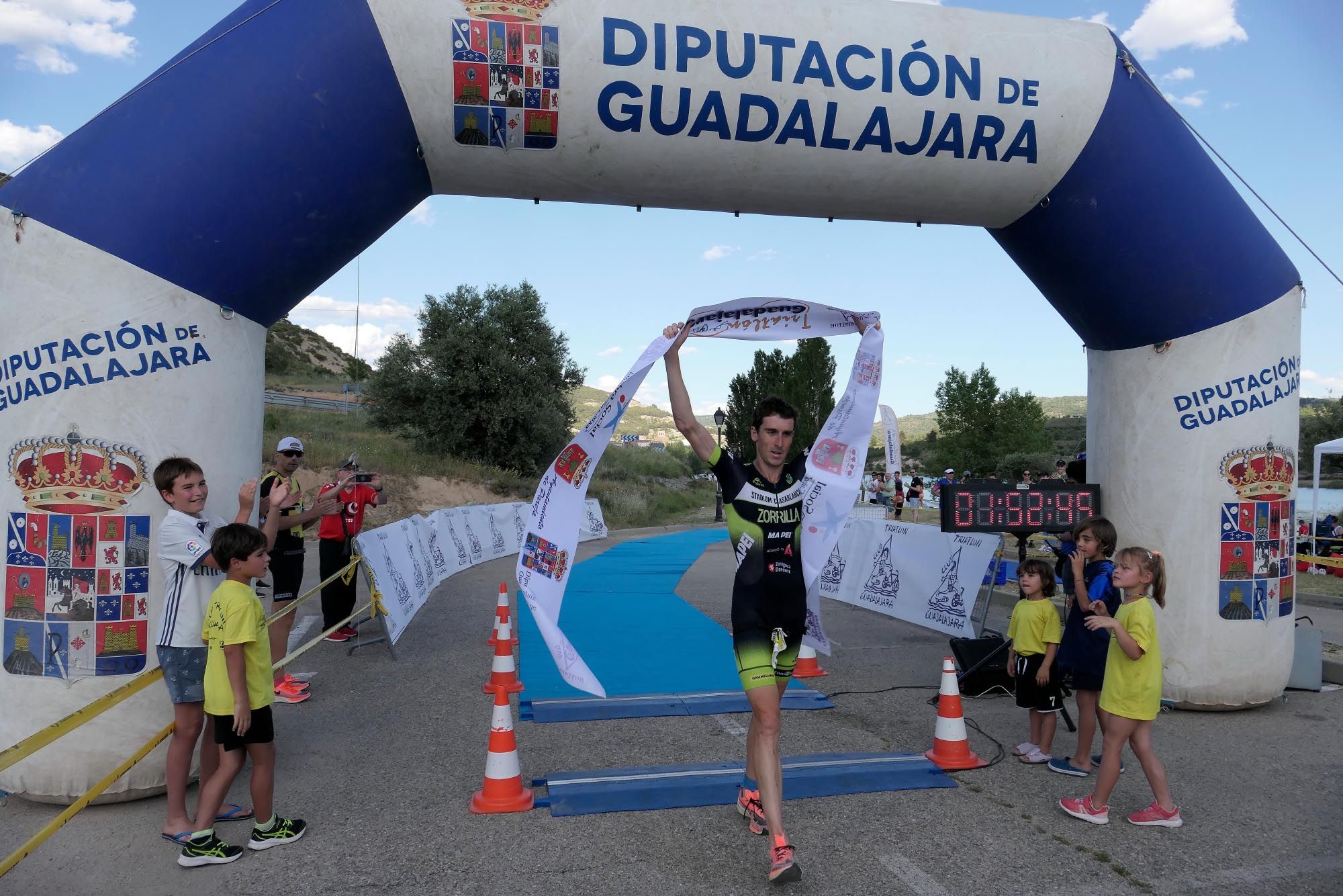 Exhibición de Fernando Zorrilla y Natalia Castro en el XIII Triatlón de Pareja