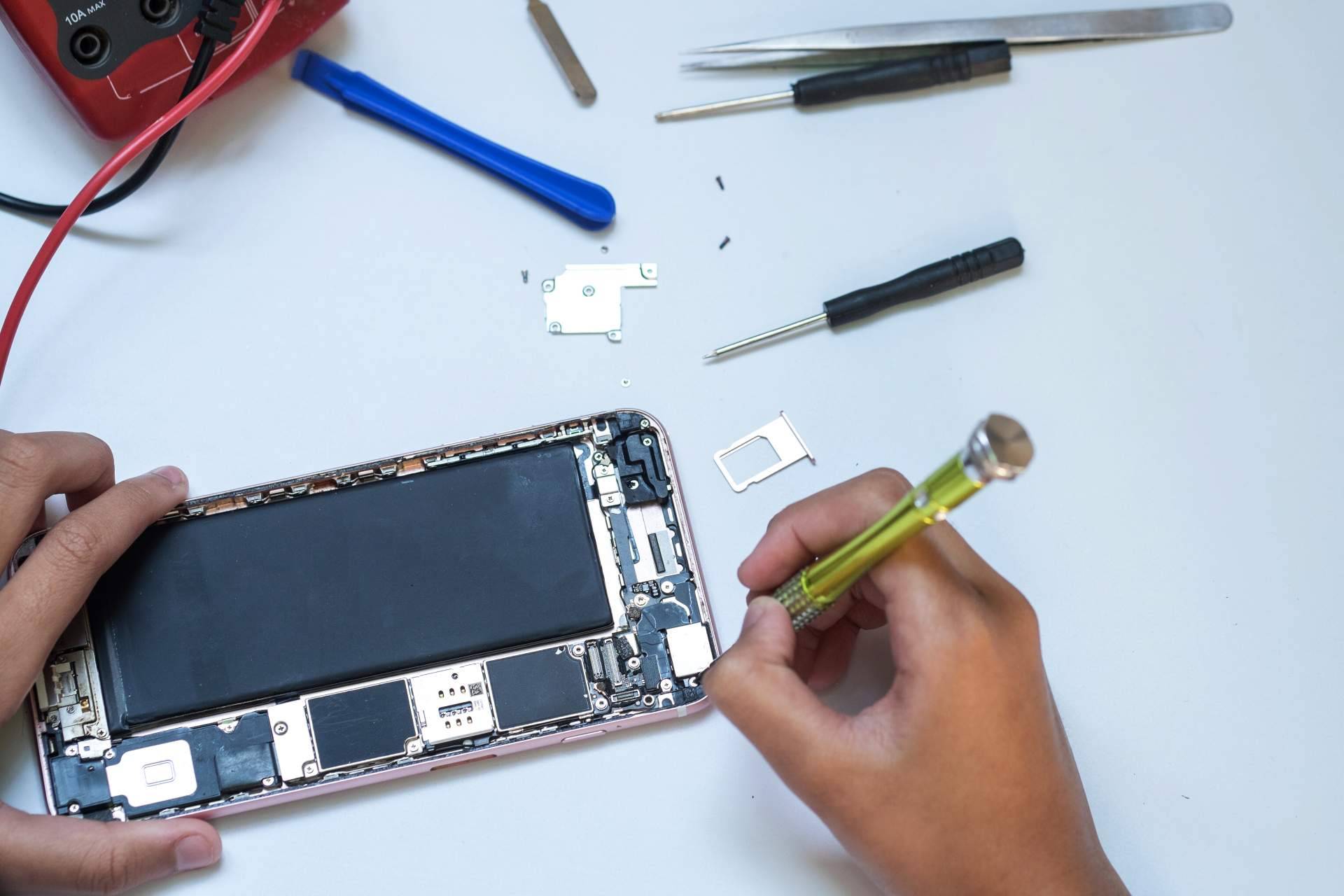 InforMovil 2.0 lleva 7 años ofreciendo servicio de reparación de iPhones a sus clientes
