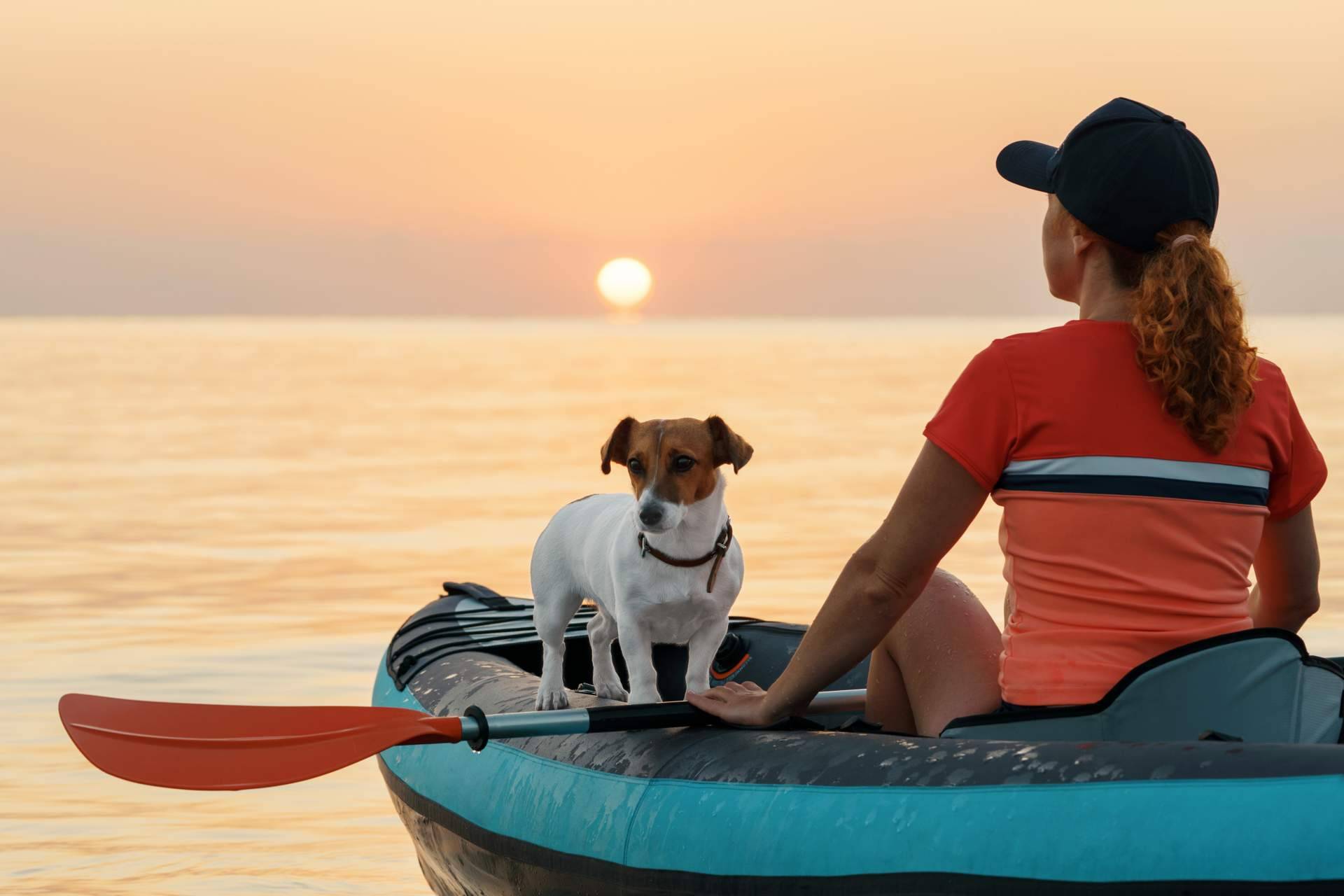 CholloDeportes presenta el kayak hinchable low-cost que va a arrasar este verano