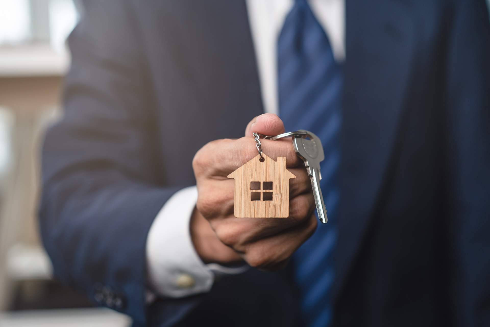 La firma especializada Urbane International Real Estate ofrece gestión personalizada para vender piso Barcelona