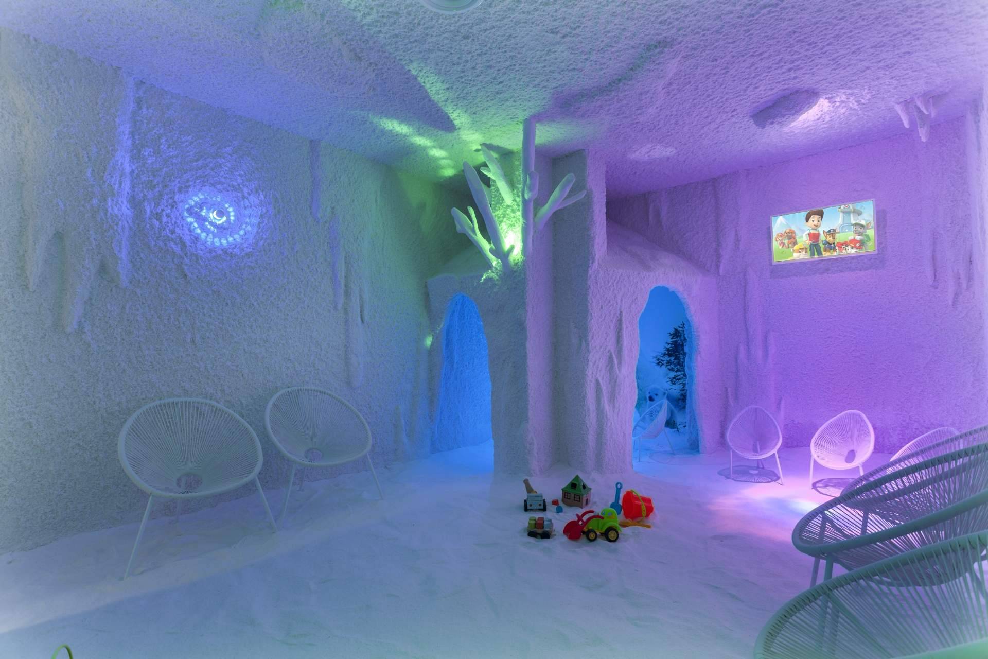 Salt Room Spain expone las razones por las cuales es recomendable la haloterapia en niños