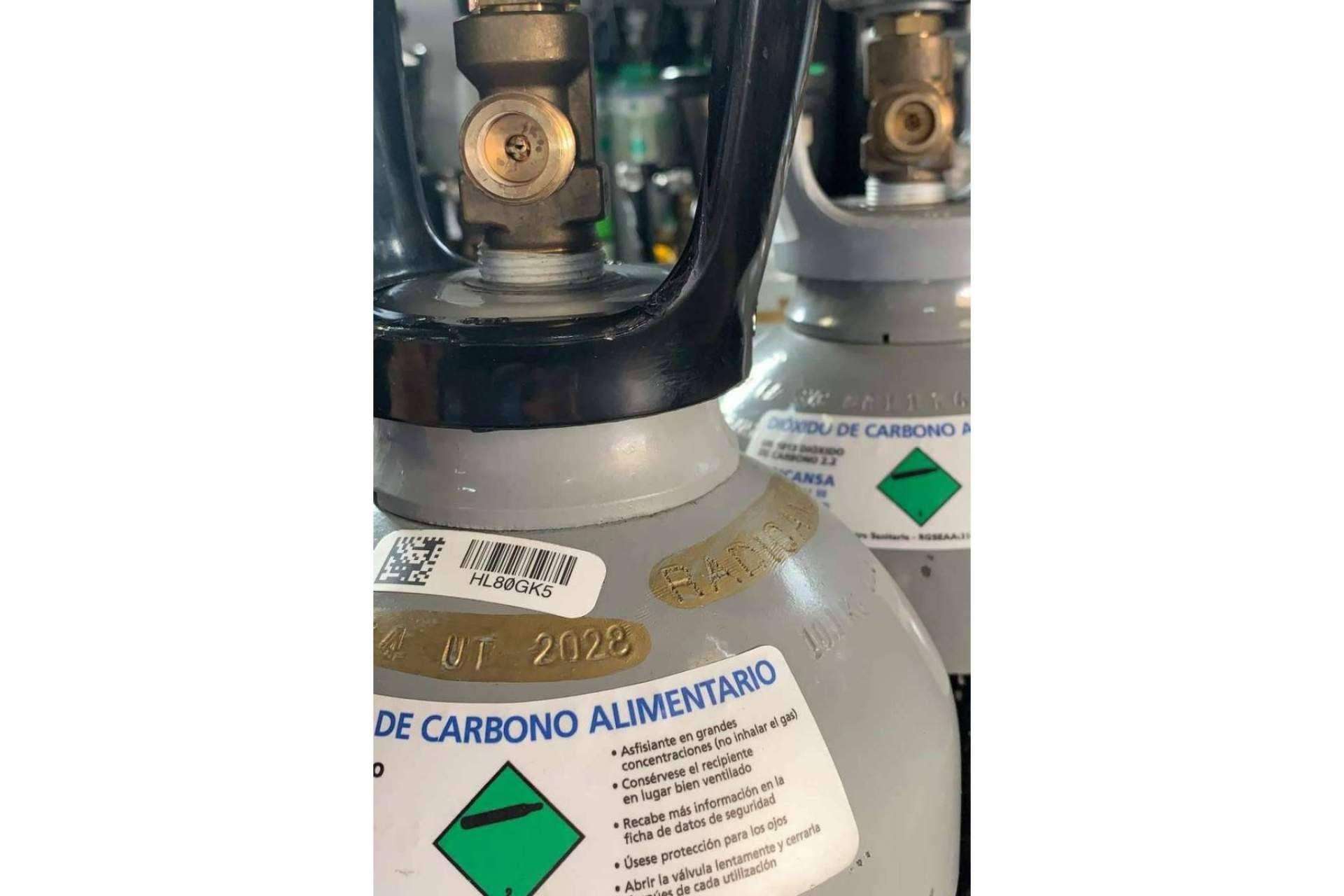 Sector de la hostelería, botellas de CO₂ para la presurización de barriles