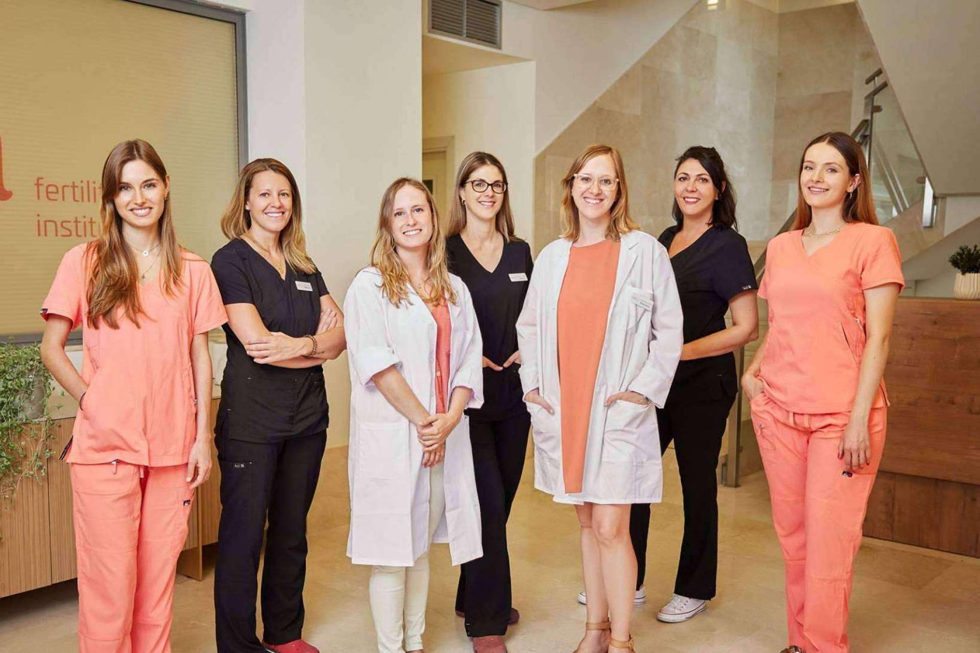 Fecundación con óvulos propios o con óvulos de donante, ¿para qué pacientes se indica cada una?