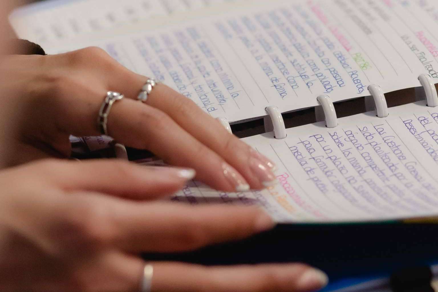 Qué se necesita para empezar a opositar, por Úrsula Campos