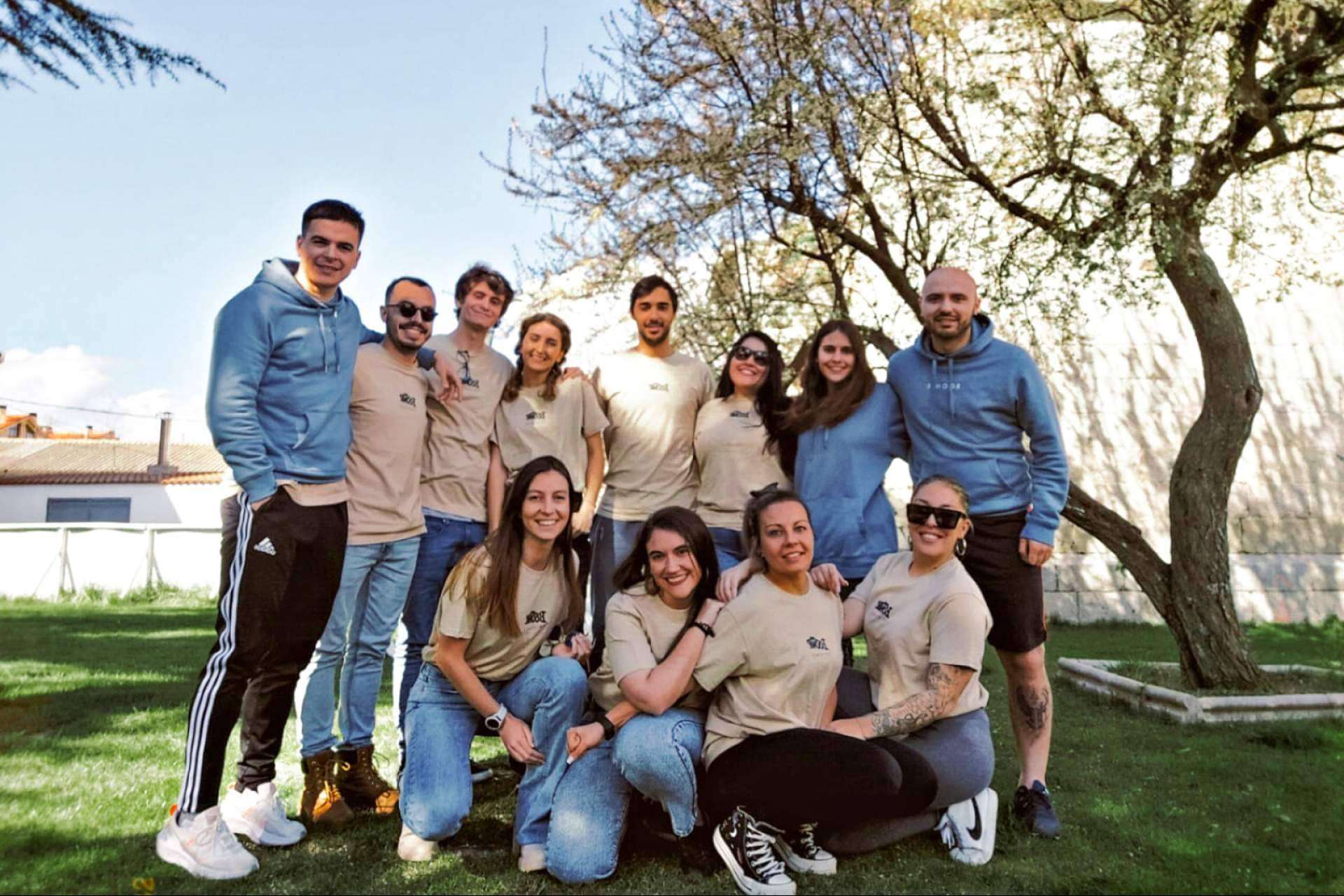 Una buena alternativa para conocer gente nueva es Boonie