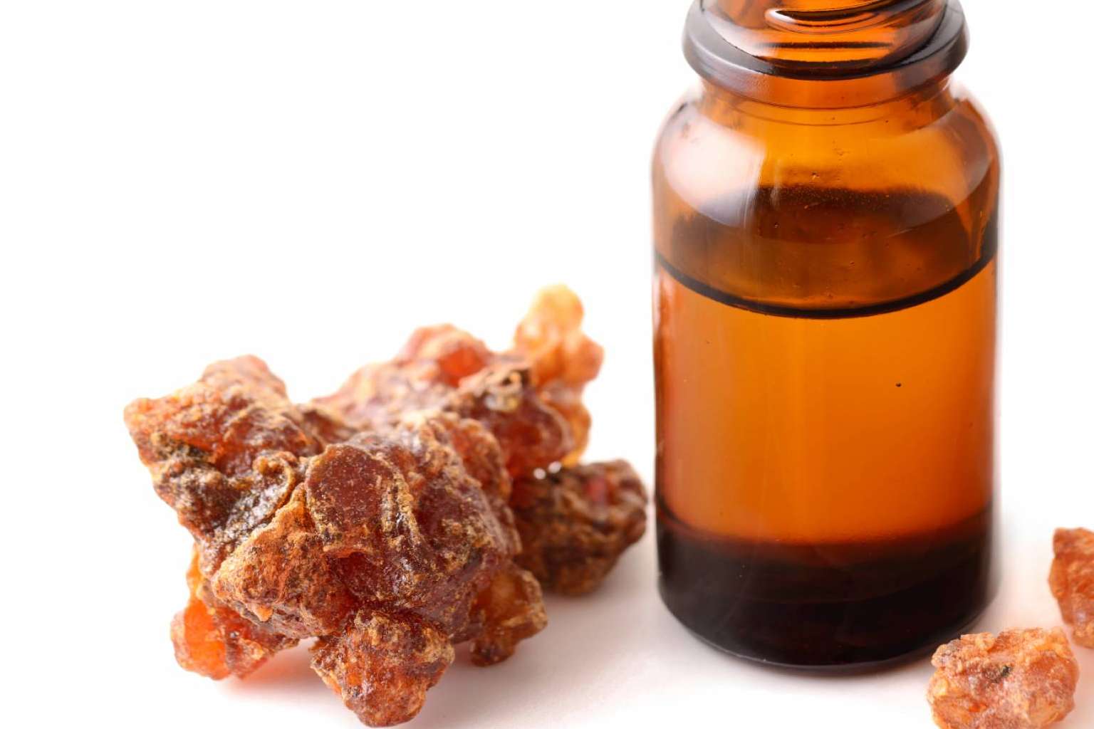 El aceite de Dicadia para el tratamiento de cicatrices queloides