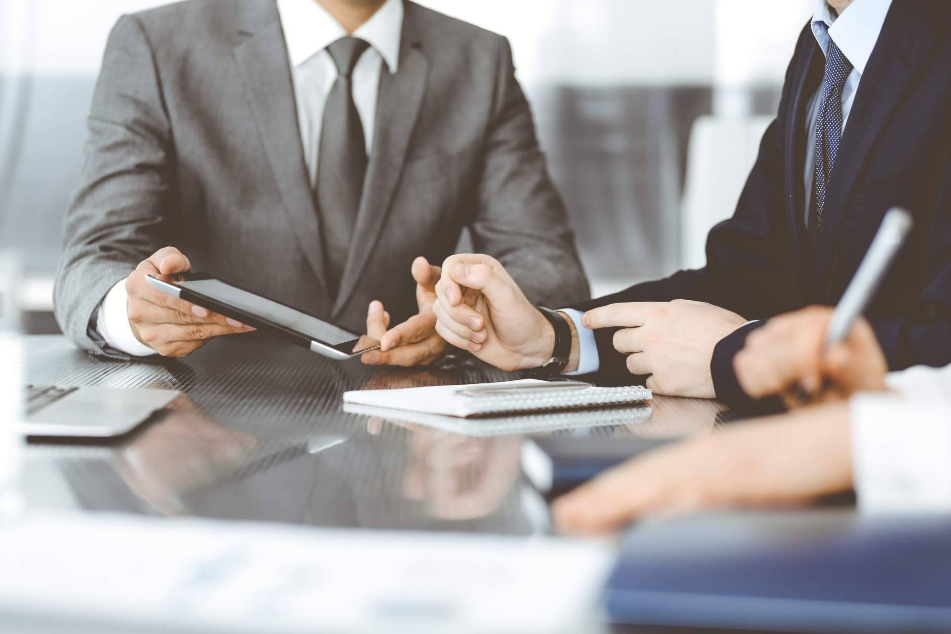 Los beneficios de contar con un abogado laboral en un juicio