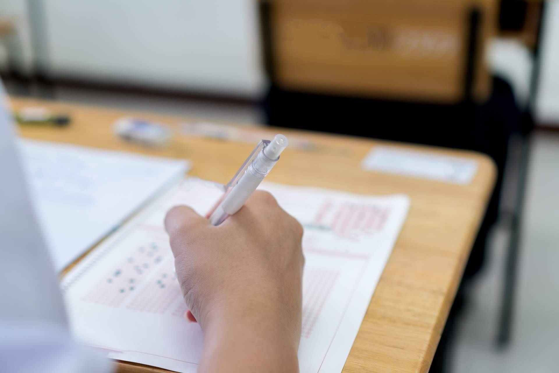 La academia de oposiciones ENSAL es una de las líderes en porcentaje de aprobados online