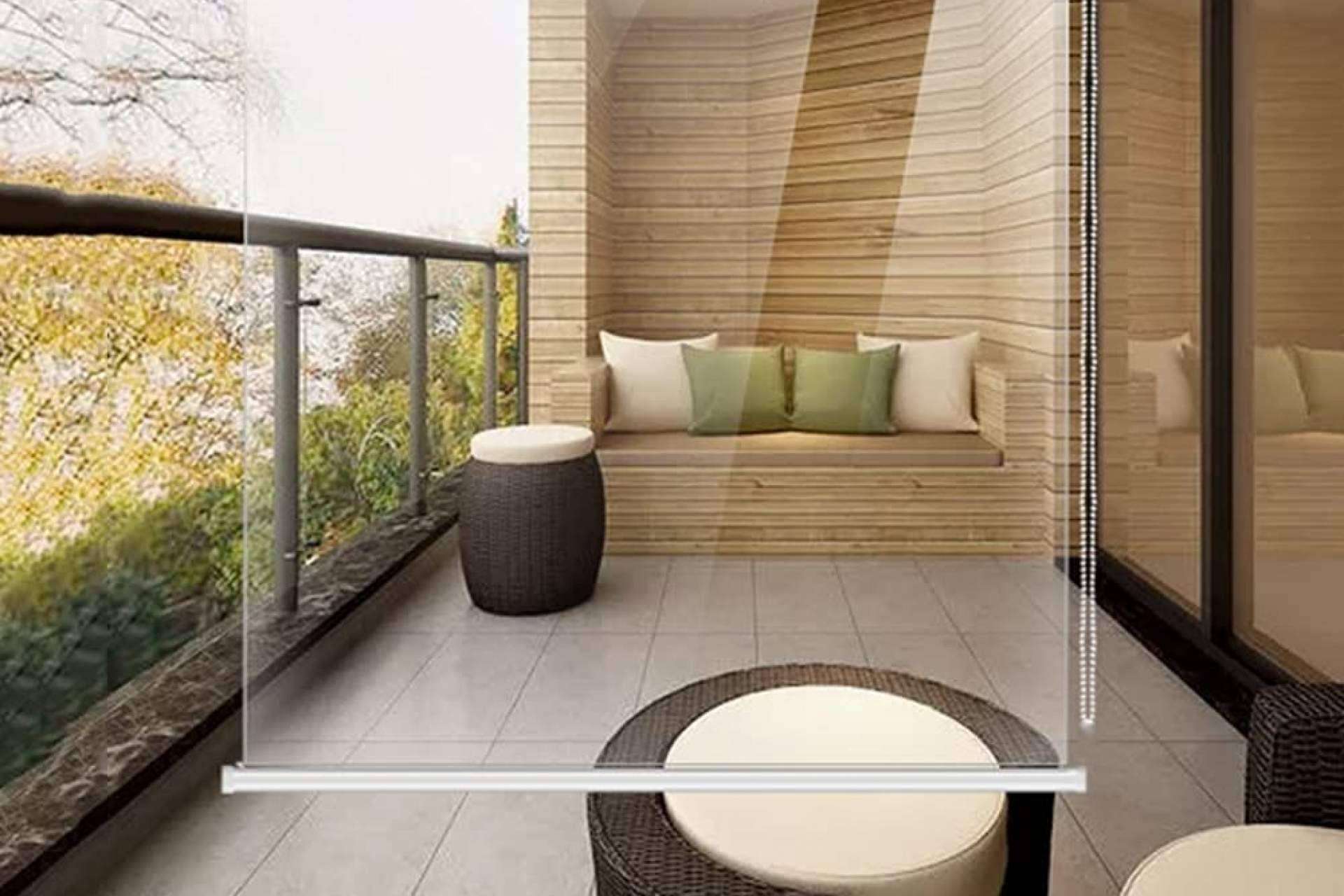 Estoresamedidabaratos.com ofrece estores enrollables transparentes de PVC con una gran variedad de funciones para el hogar