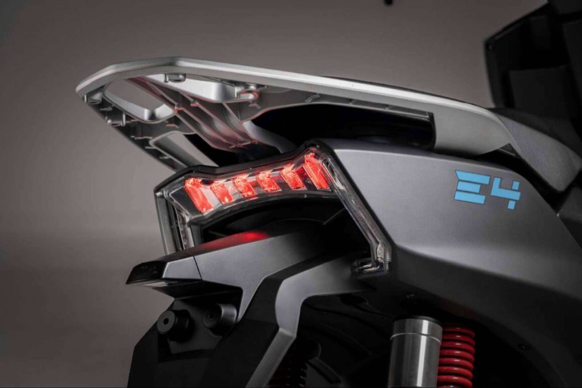 El scooter sostenible y eléctrico ideal para la ciudad de Lifan