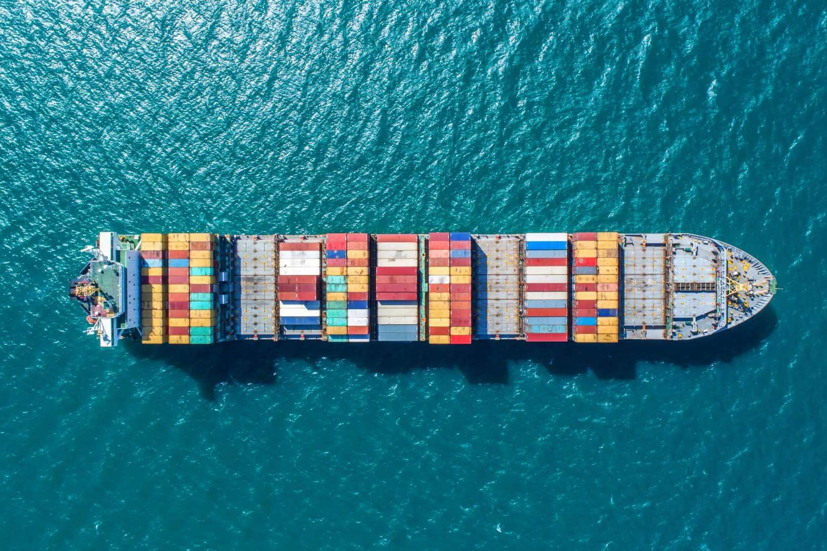 El colapso del puerto de Shanghái hará elevar el precio de los productos