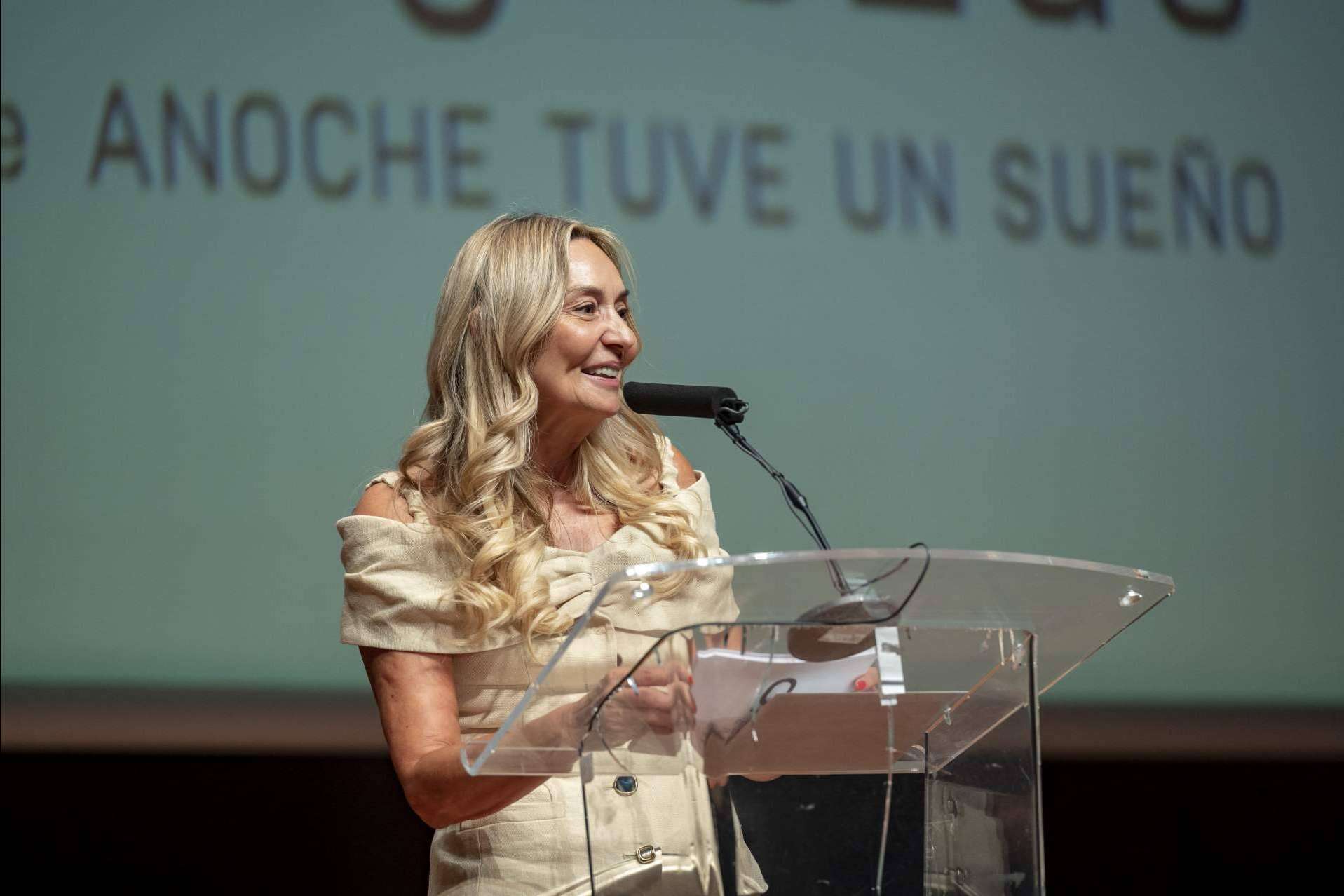 Anoche Tuve un Sueño, un magazine dedicado a todas aquellas personas que mejoran el mundo desde su trabajo, proyectos, empresa o vida cotidiana